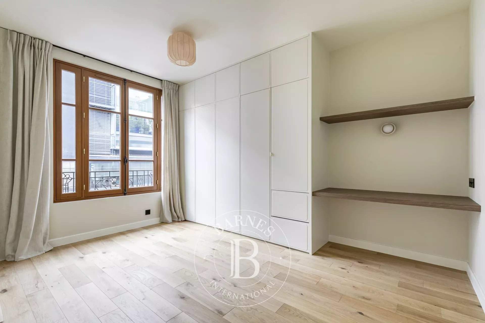 Paris  - Maison 7 Pi&egrave;ces 4 Chambres - picture 10