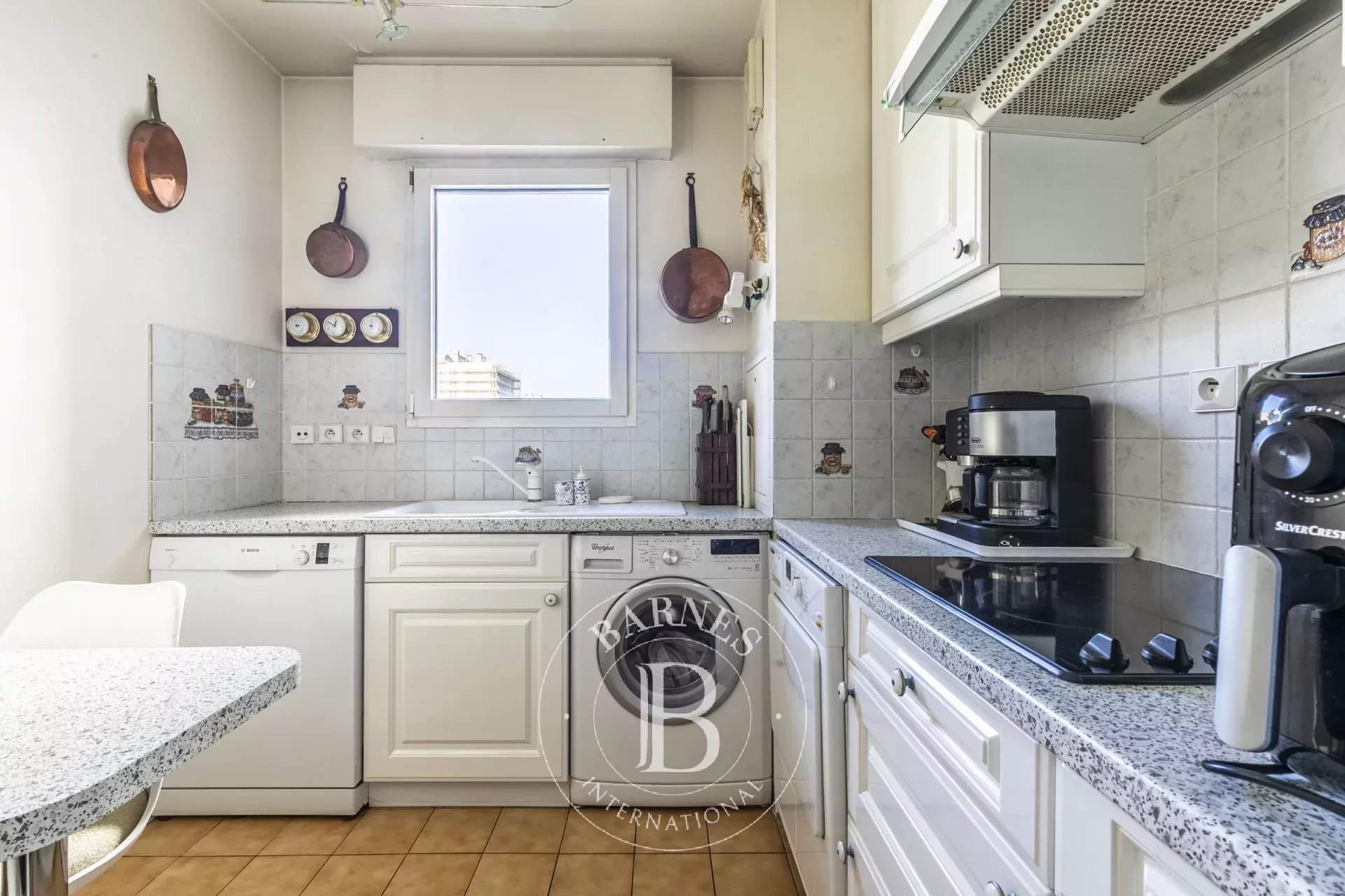 Paris  - Apartment 3 Bedrooms - picture 8