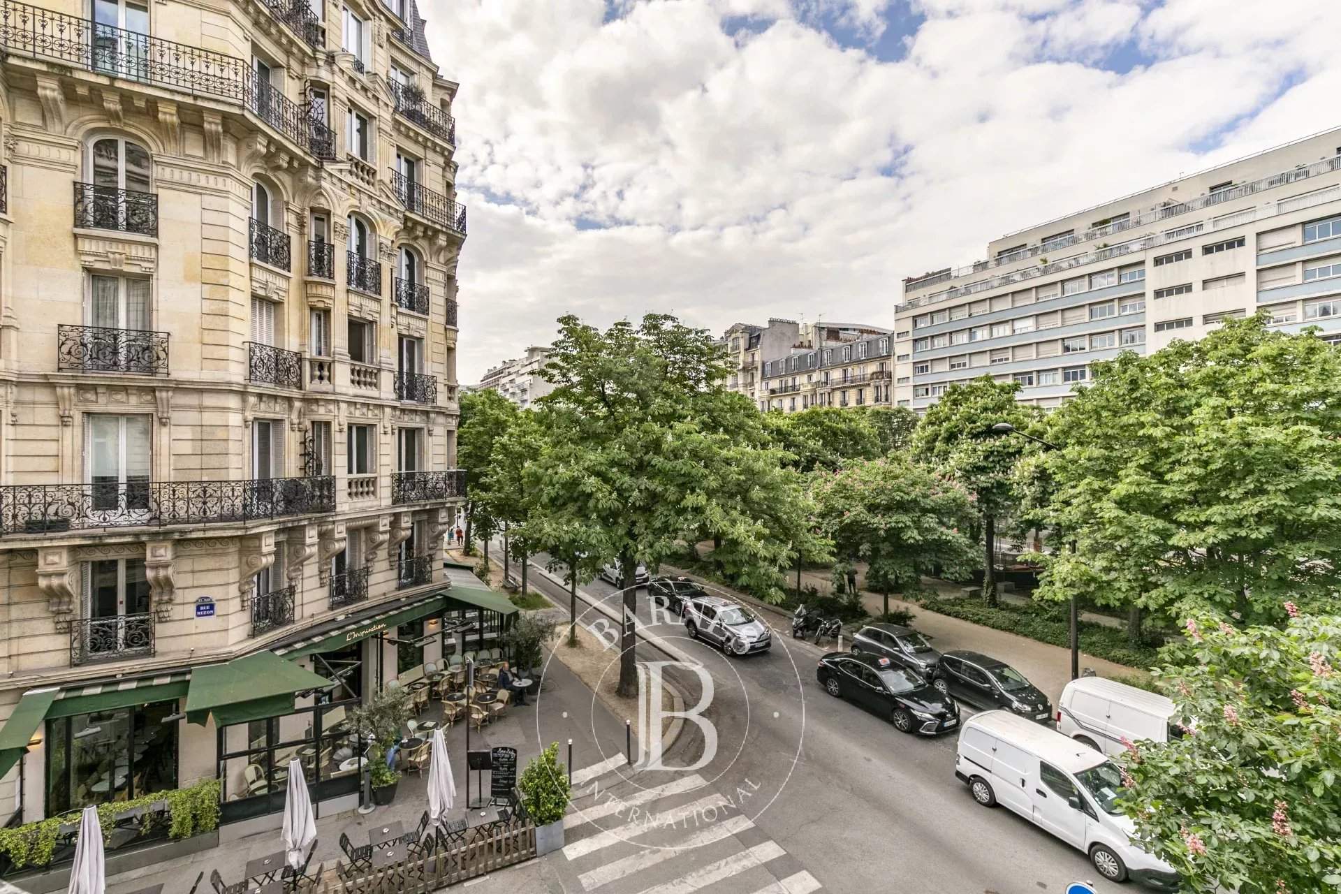Paris  - Apartment 3 Bedrooms - picture 2