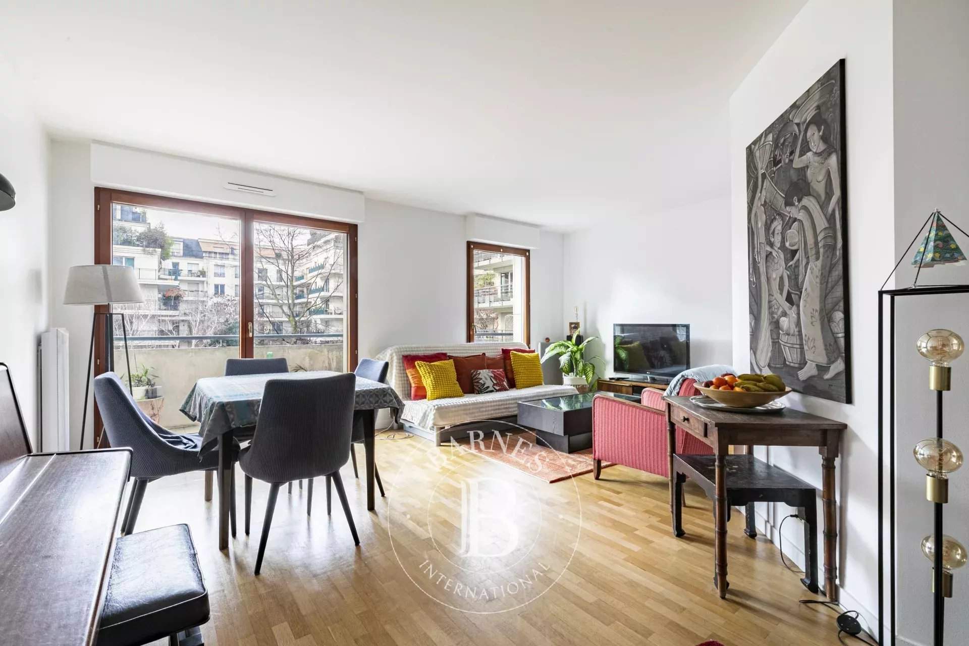 Paris  - Appartement 3 Pi&egrave;ces 2 Chambres - picture 2