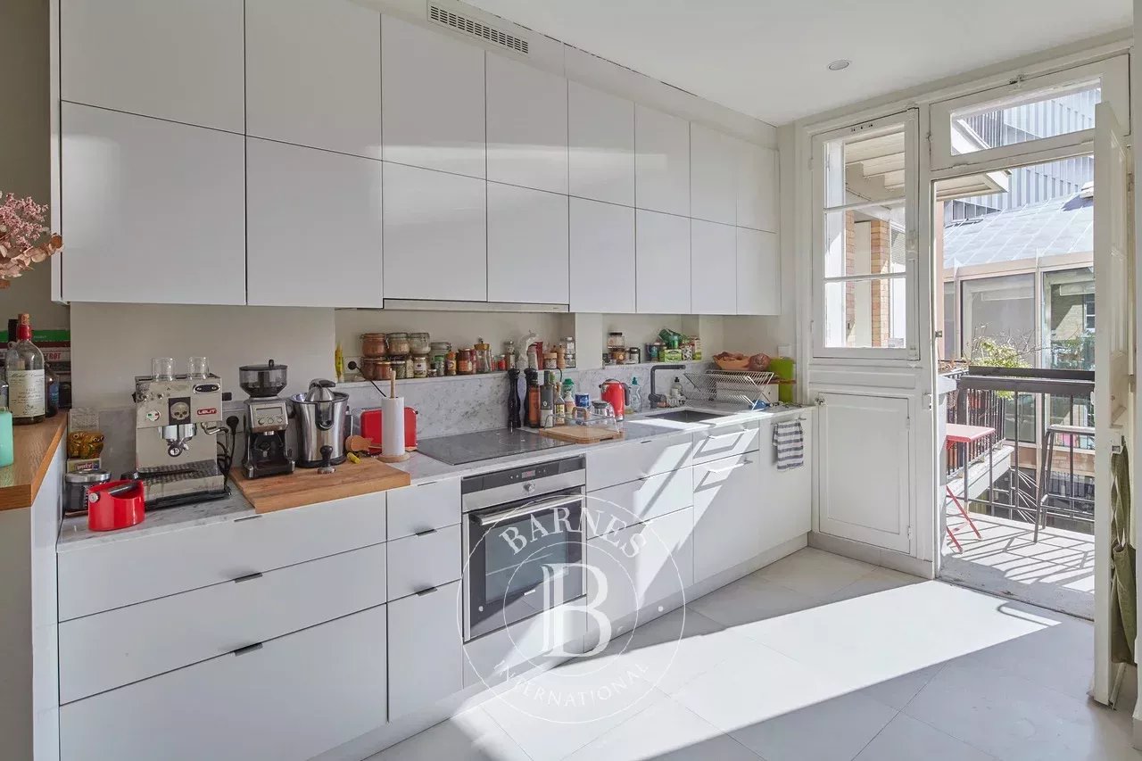 Paris  - Appartement 5 Pi&egrave;ces 3 Chambres - picture 4