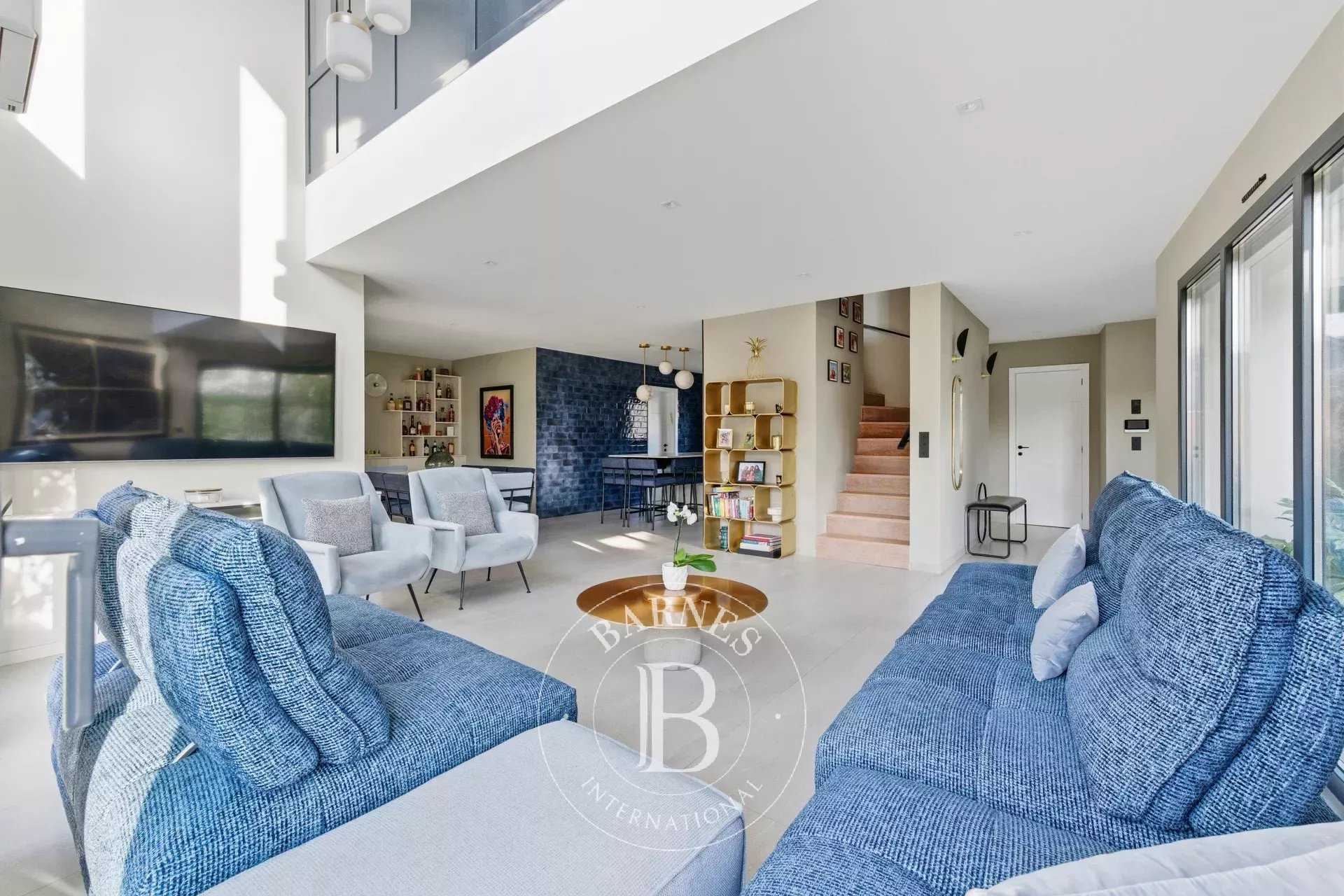 Saint-Maur-des-Fossés  - House 6 Bedrooms