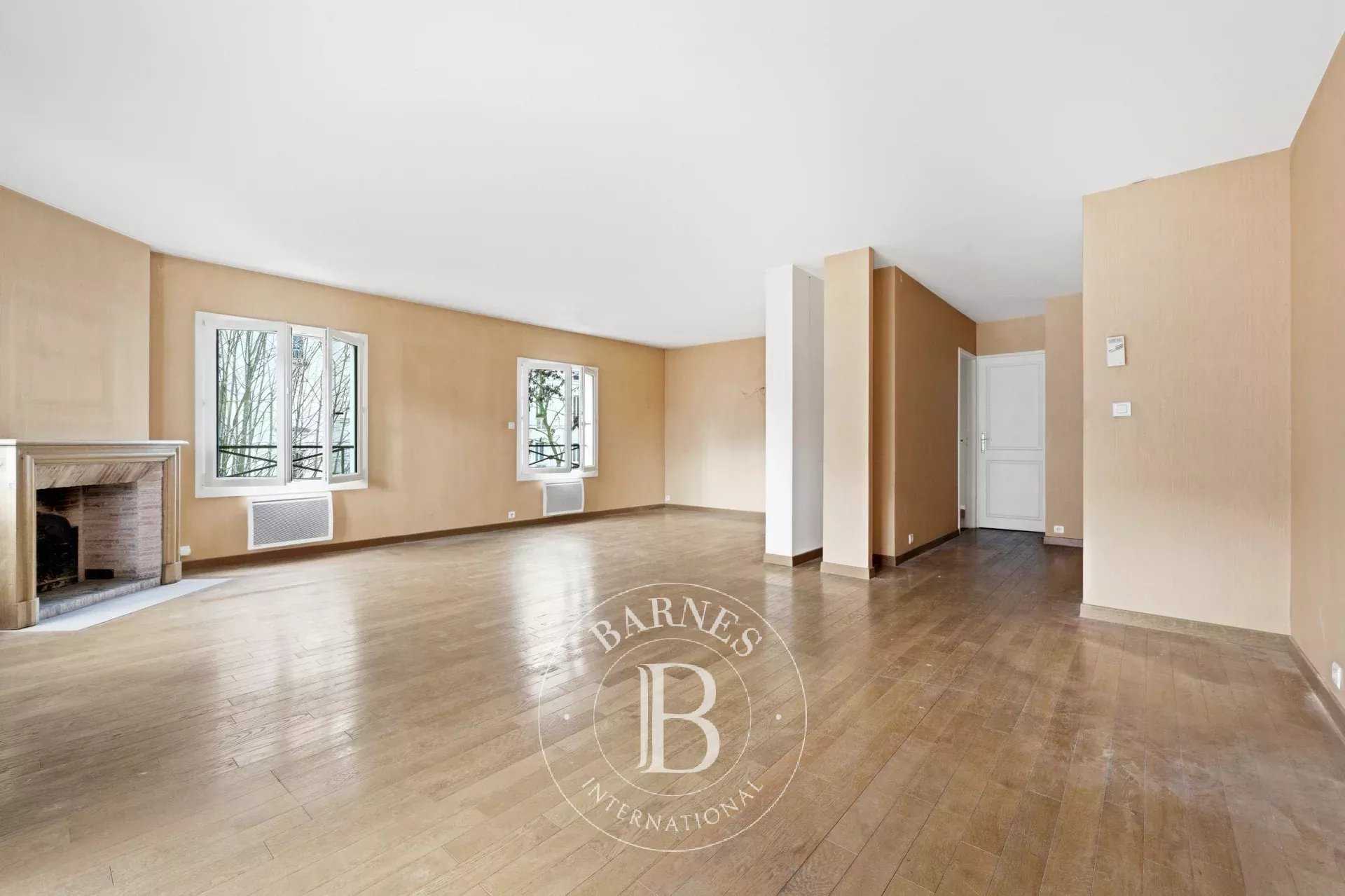 Saint-Mandé  - Appartement 4 Pi&egrave;ces 3 Chambres