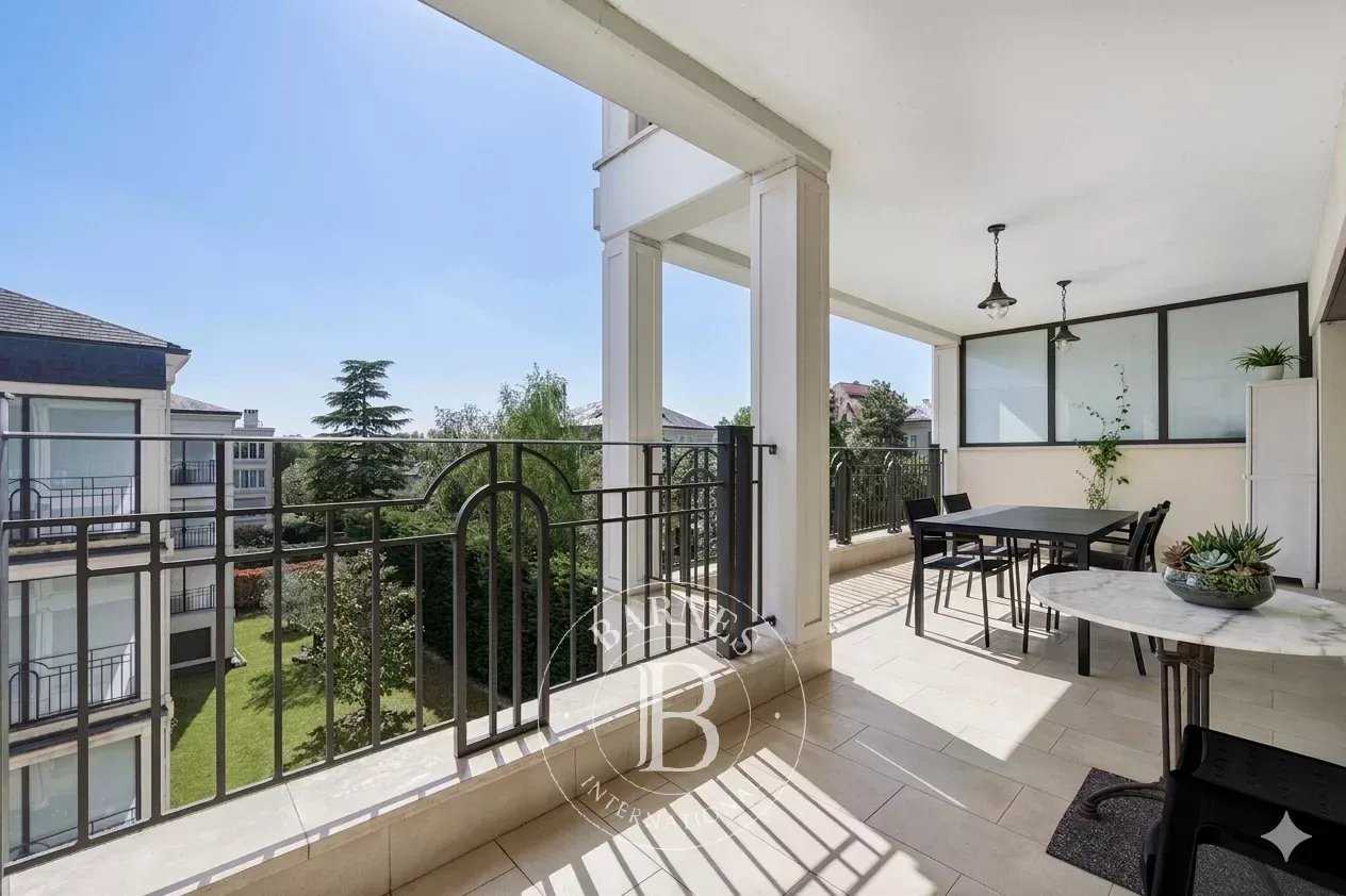 Saint-Maur-des-Fossés  - Appartement 3 Pi&egrave;ces 2 Chambres