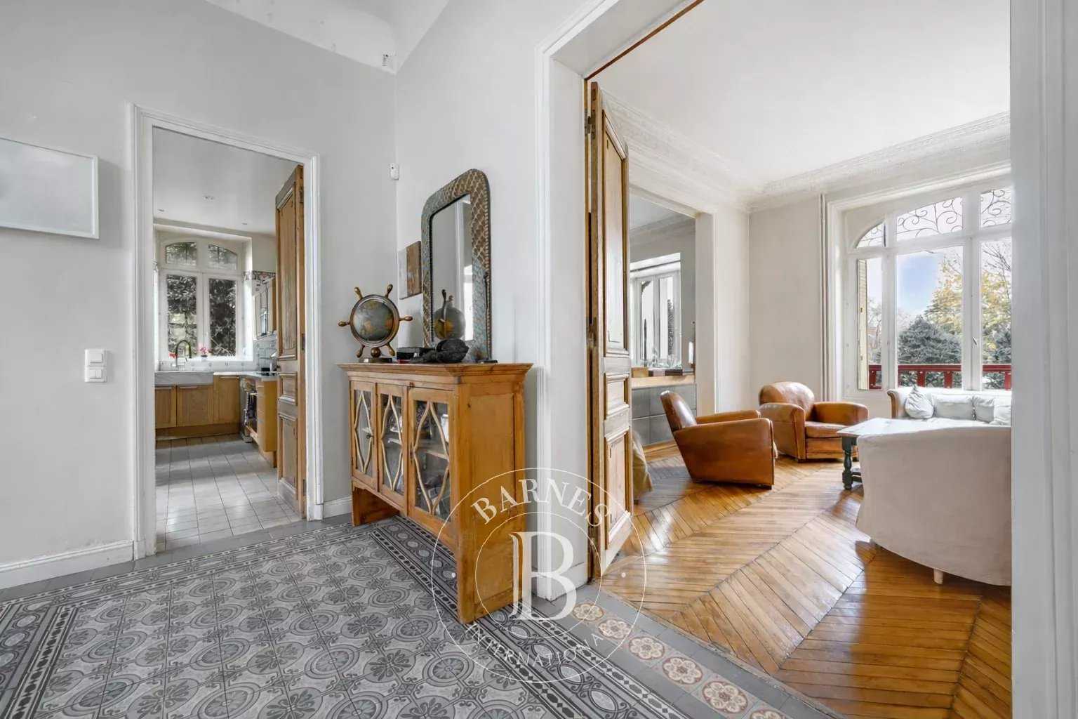 Joinville-le-Pont  - Casa 9 Cuartos 6 Habitaciones