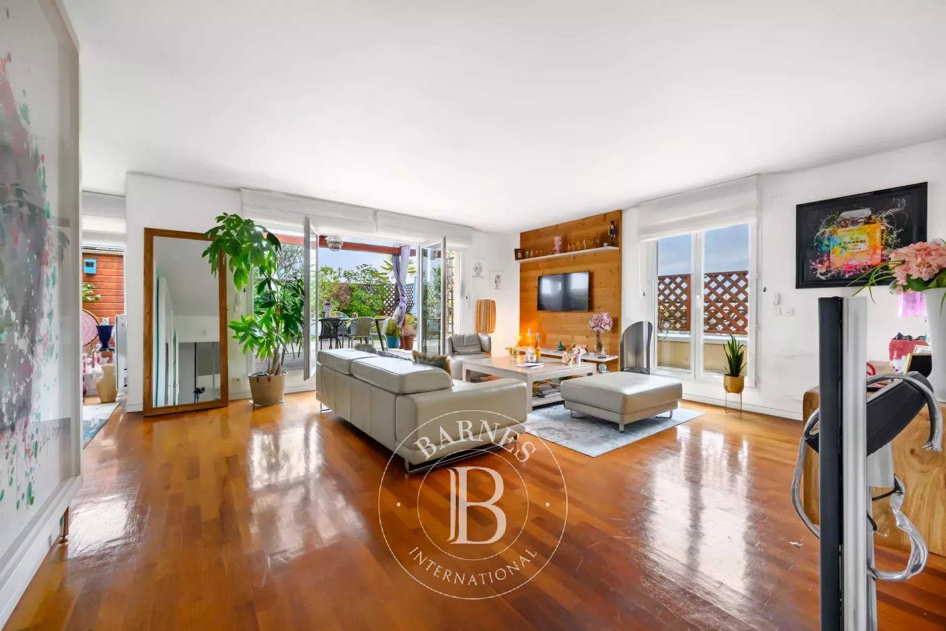 Joinville-le-Pont  - Apartment 3 Bedrooms