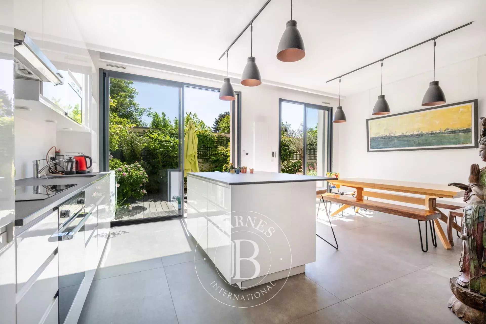 Fontenay-sous-Bois  - House 4 Bedrooms