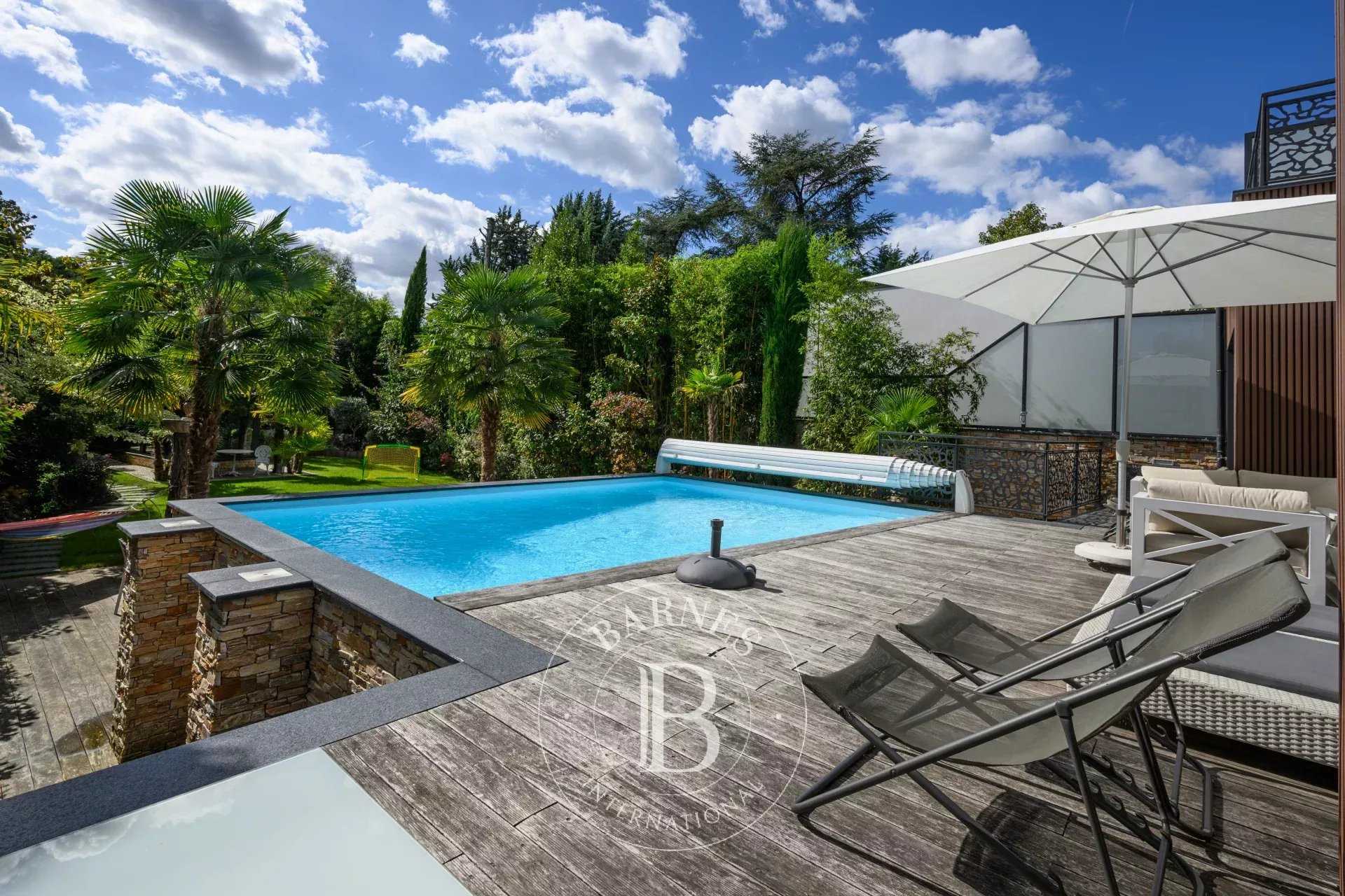 Le Perreux-sur-Marne  - House 4 Bedrooms