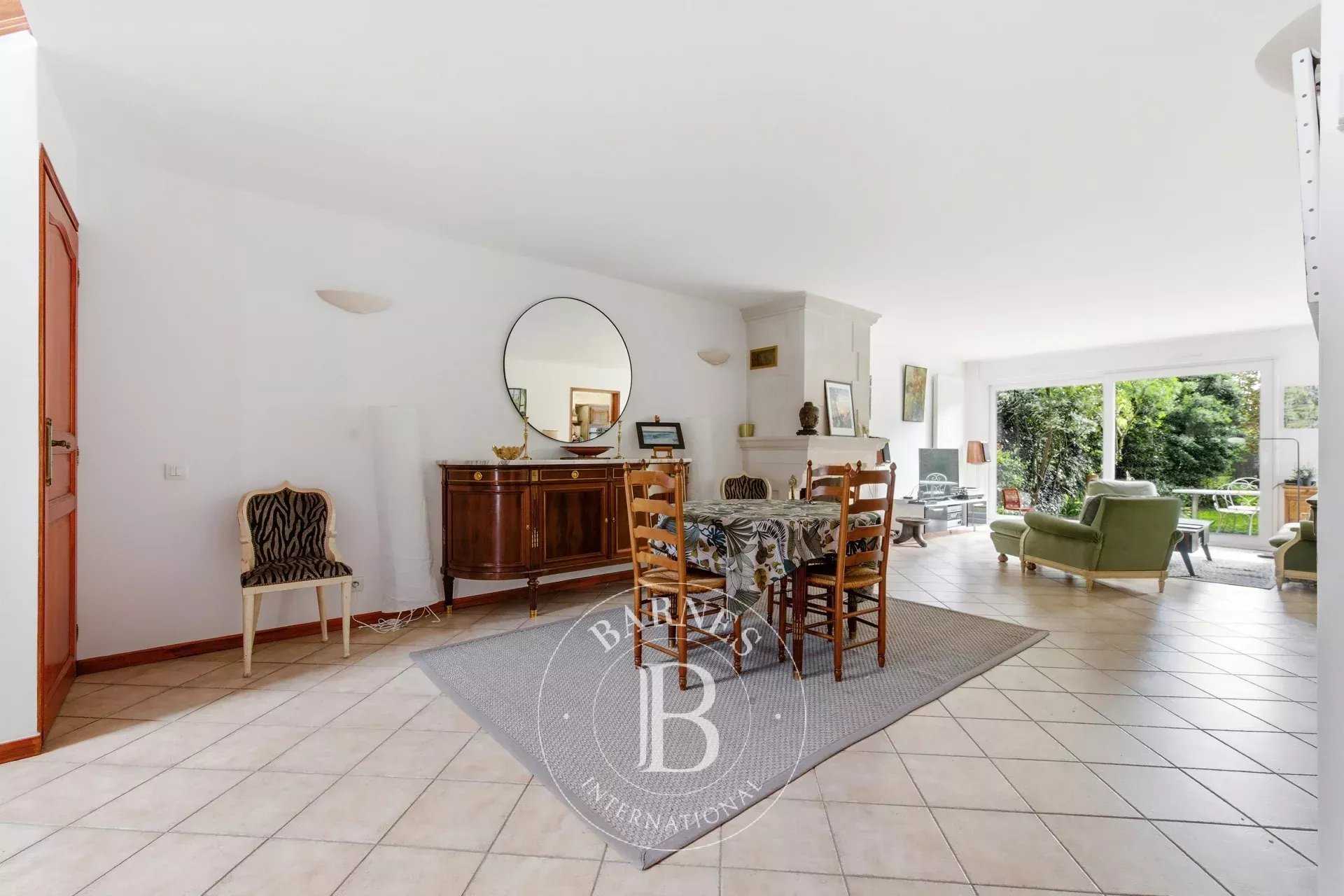 Saint-Maur-des-Fossés  - House 4 Bedrooms