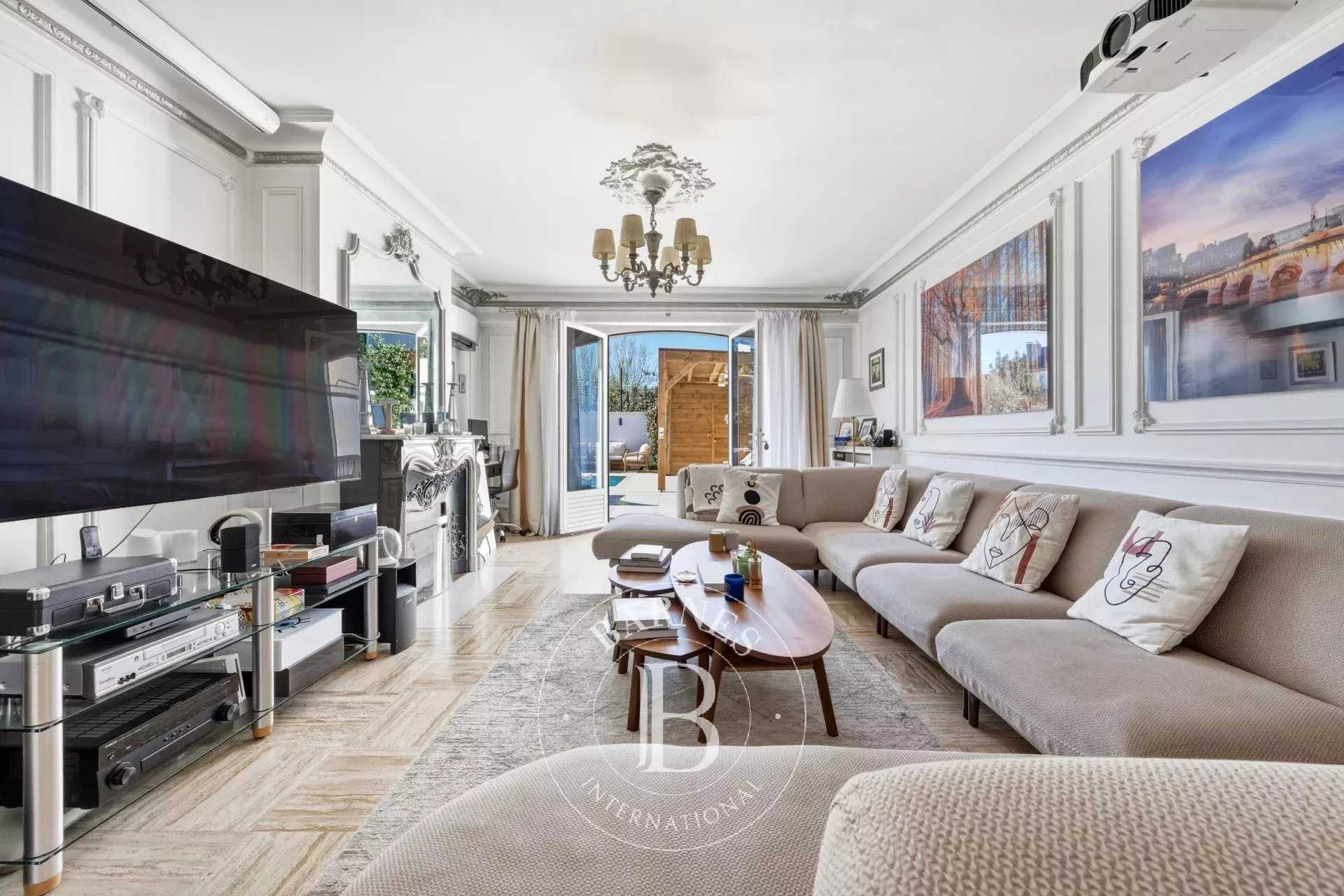 Maisons-Alfort  - Maison 6 Pi&egrave;ces 4 Chambres