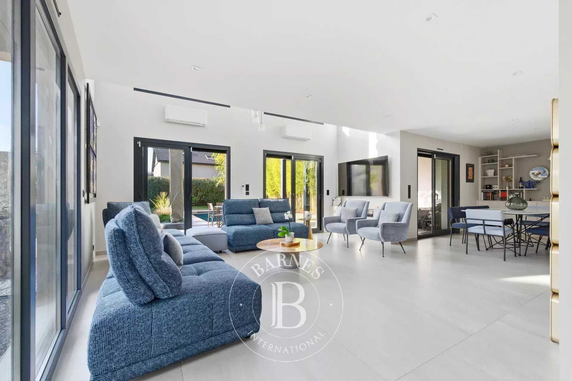 Saint-Maur-des-Fossés  - House 6 Bedrooms