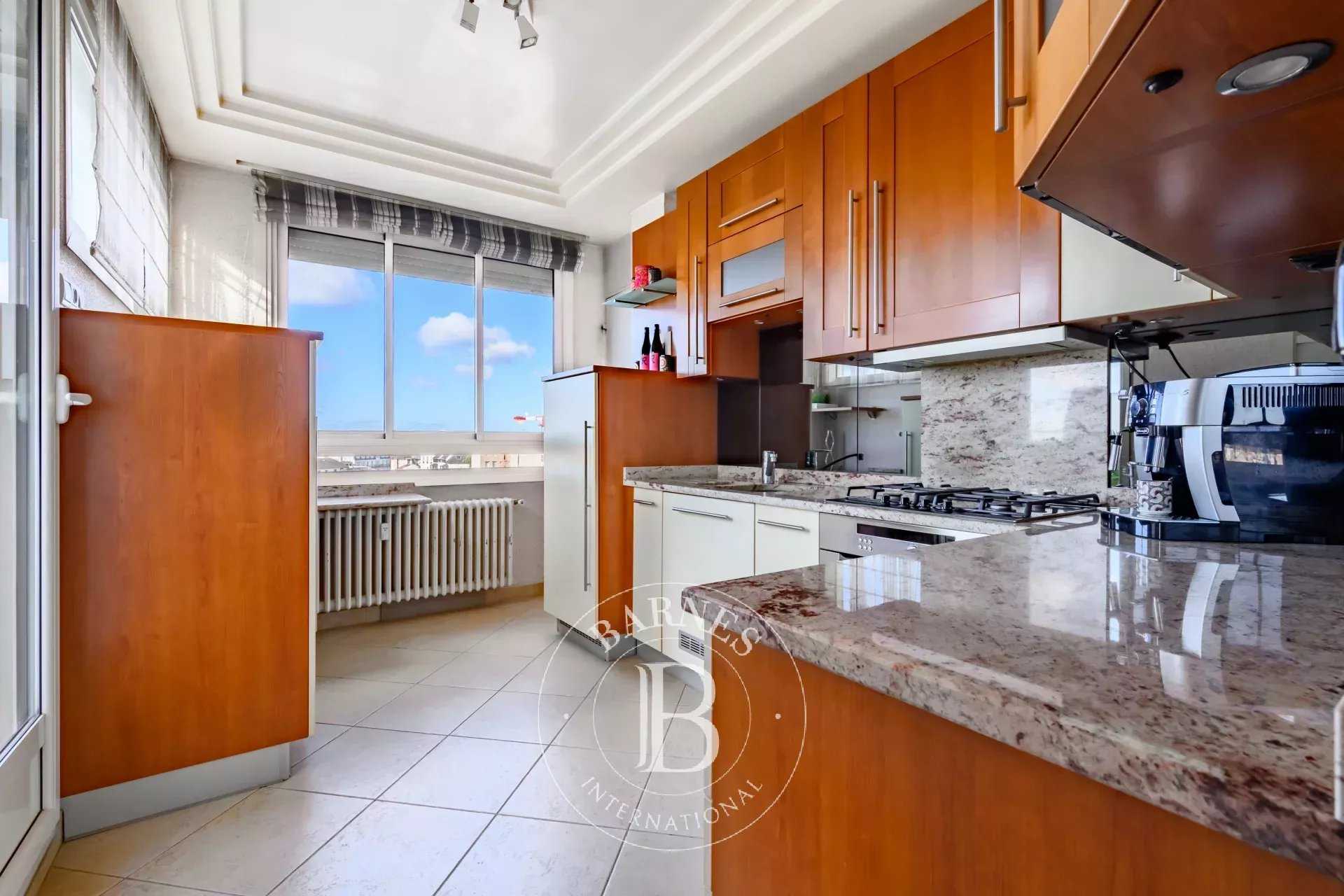 Nogent-sur-Marne  - Apartment 3 Bedrooms