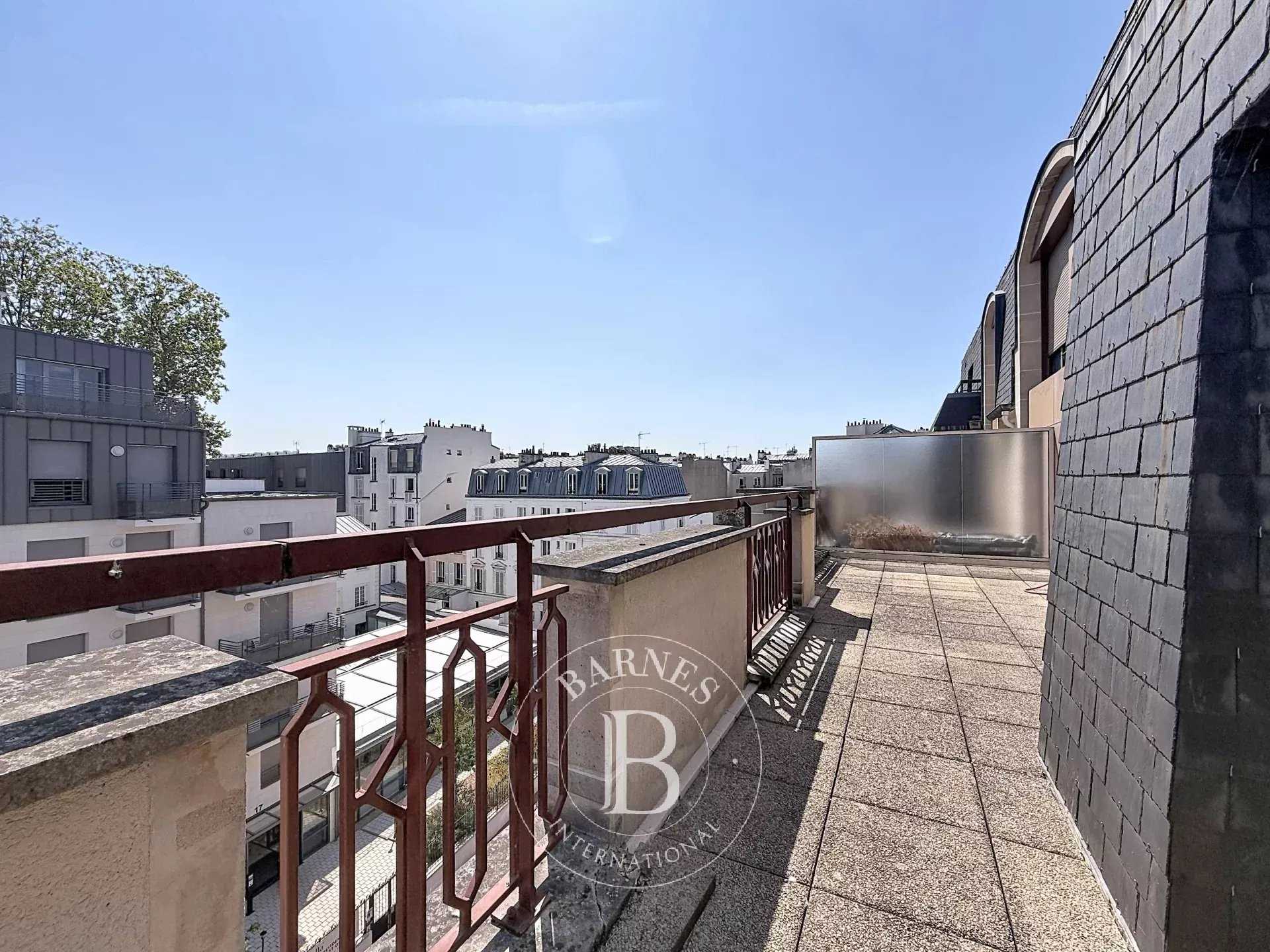 Paris  - Appartement 2 Pi&egrave;ces, 1 Chambre