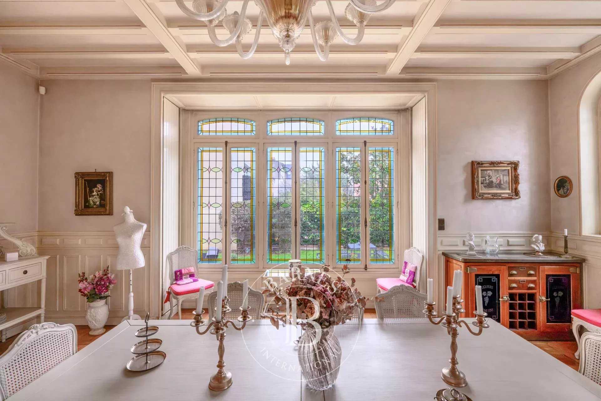 Ablon-sur-Seine  - House 5 Bedrooms