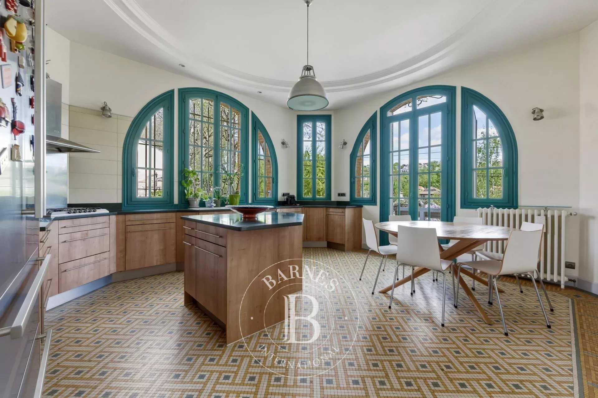 Saint-Maur-des-Fossés  - House 6 Bedrooms