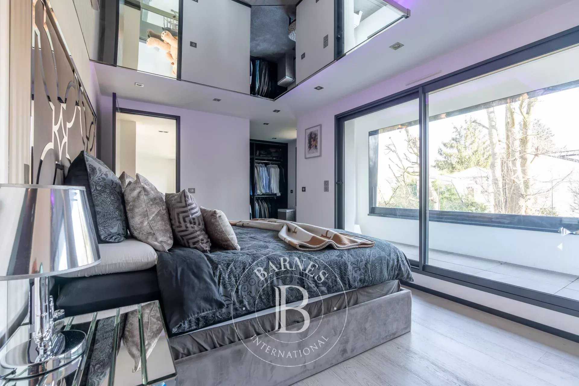 Saint-Maur-des-Fossés  - Maison 6 Pi&egrave;ces 4 Chambres