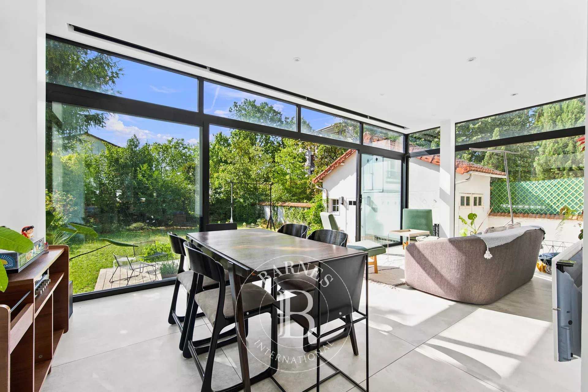 Nogent-sur-Marne  - Maison 7 Pi&egrave;ces 4 Chambres