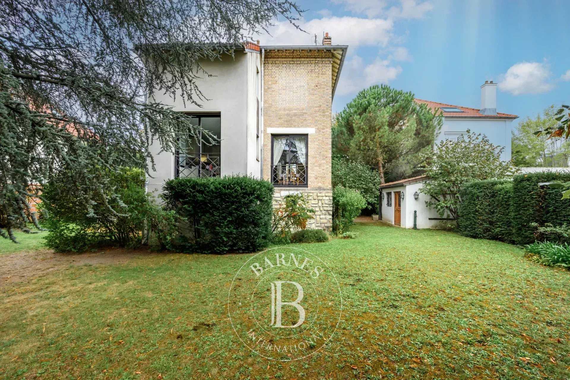 Fontenay-sous-Bois  - House 4 Bedrooms