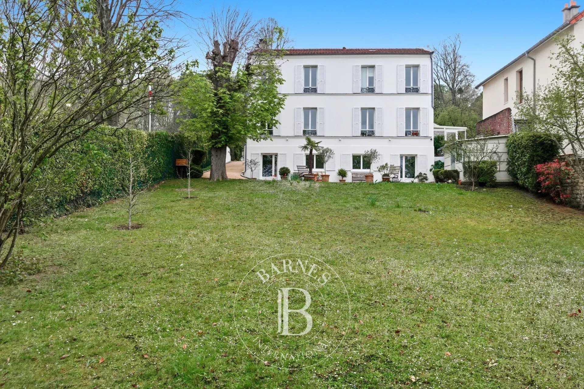 L'Haÿ-les-Roses  - Maison 9 Pi&egrave;ces 5 Chambres