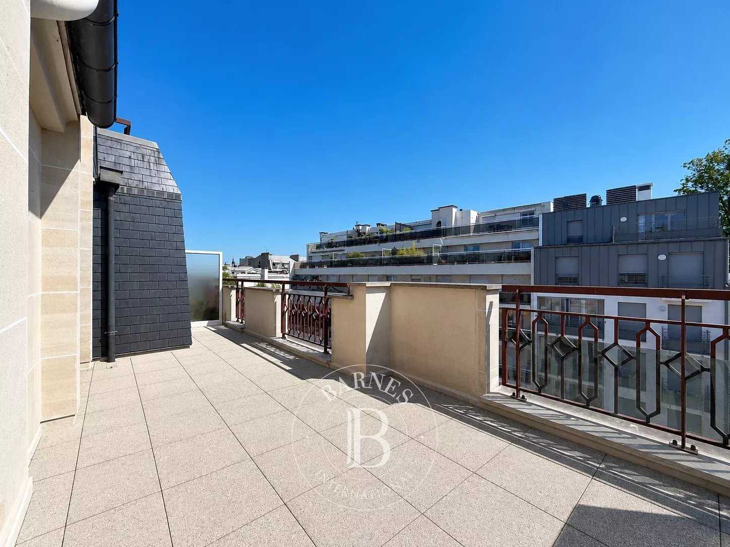 Paris  - Appartement 2 Pi&egrave;ces, 1 Chambre