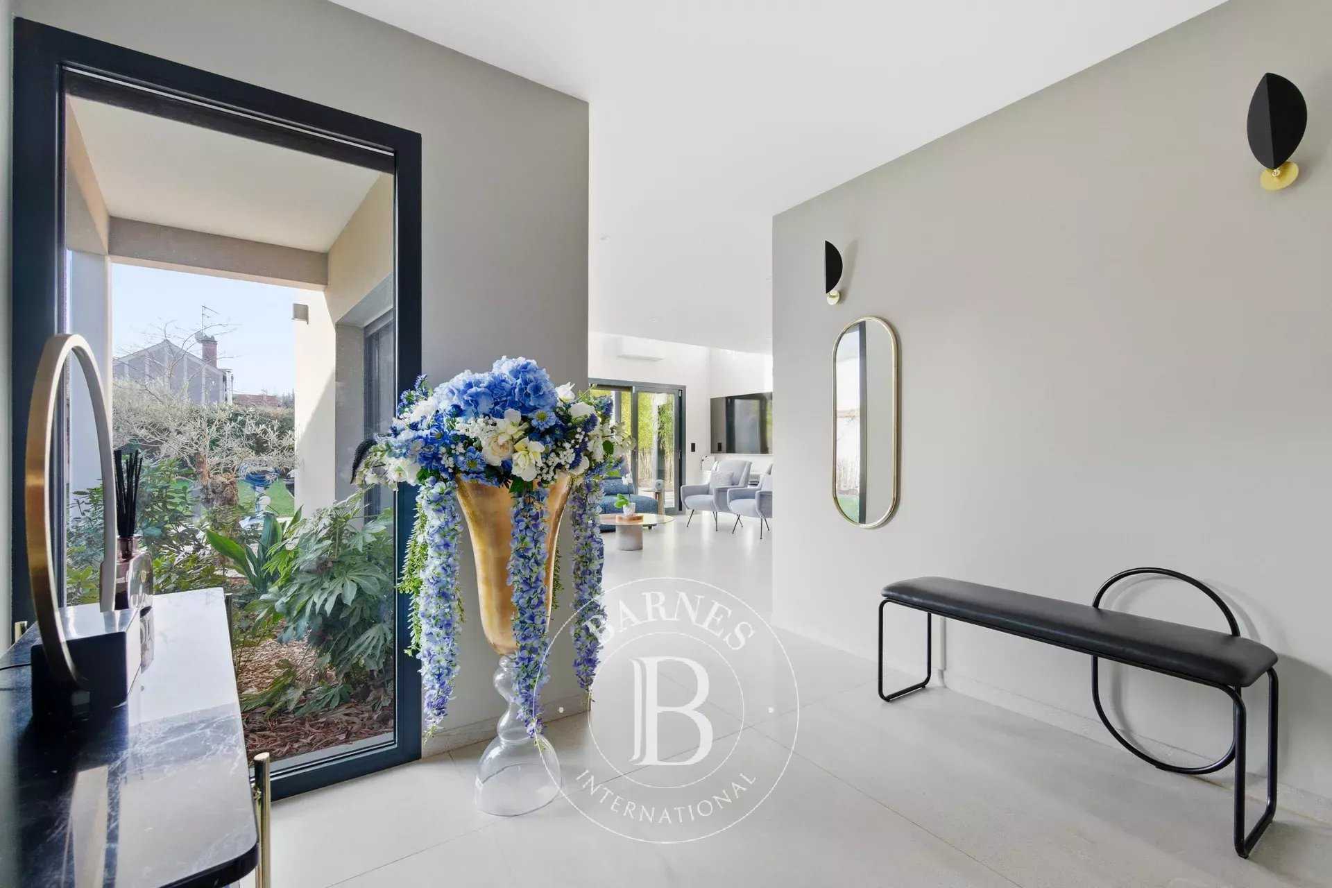 Saint-Maur-des-Fossés  - House 6 Bedrooms