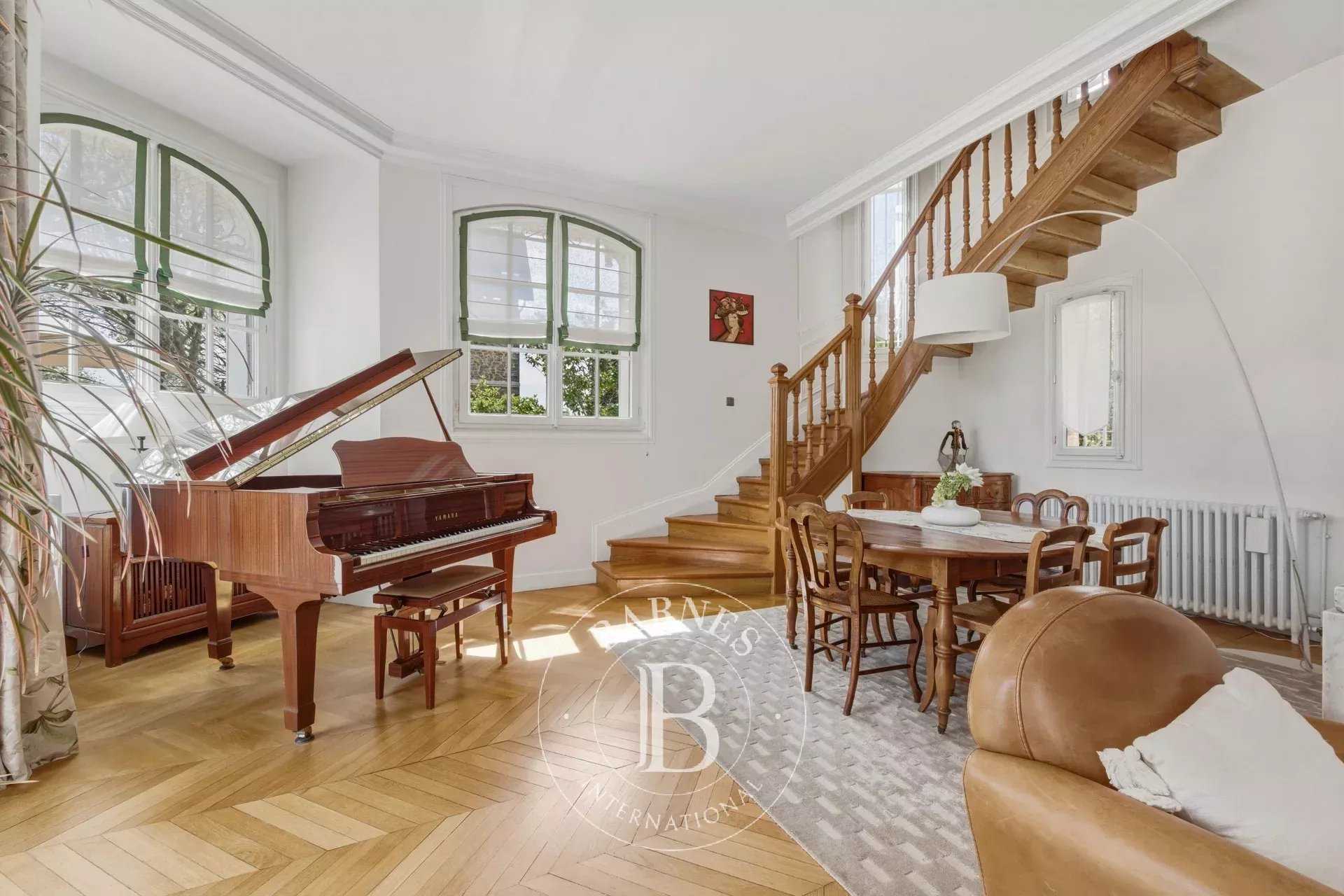 Saint-Maur-des-Fossés  - House 6 Bedrooms