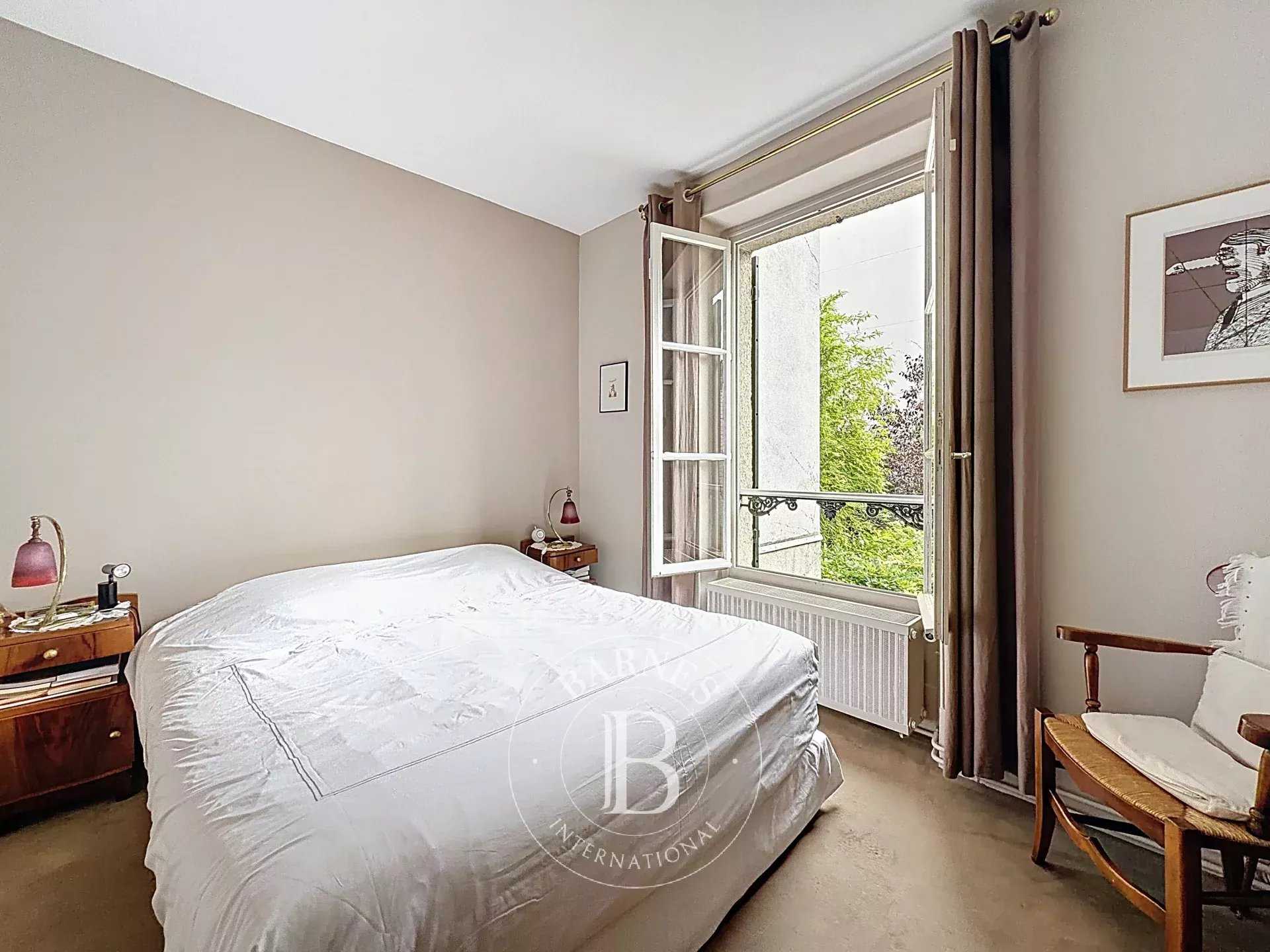 Saint-Mandé  - House 5 Bedrooms