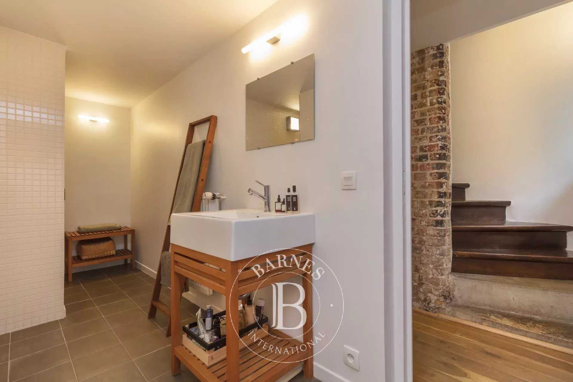 Vincennes  - Maison 9 Pi&egrave;ces 5 Chambres