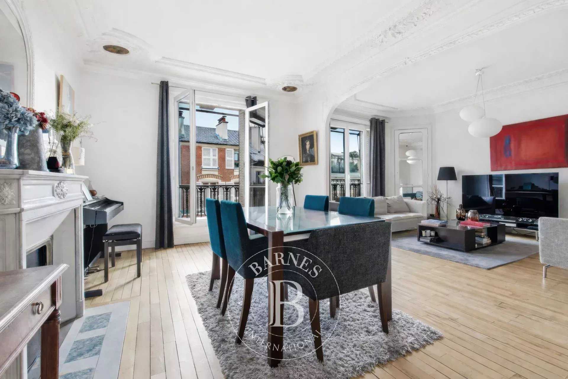 Saint-Mandé  - Appartement 5 Pi&egrave;ces 3 Chambres