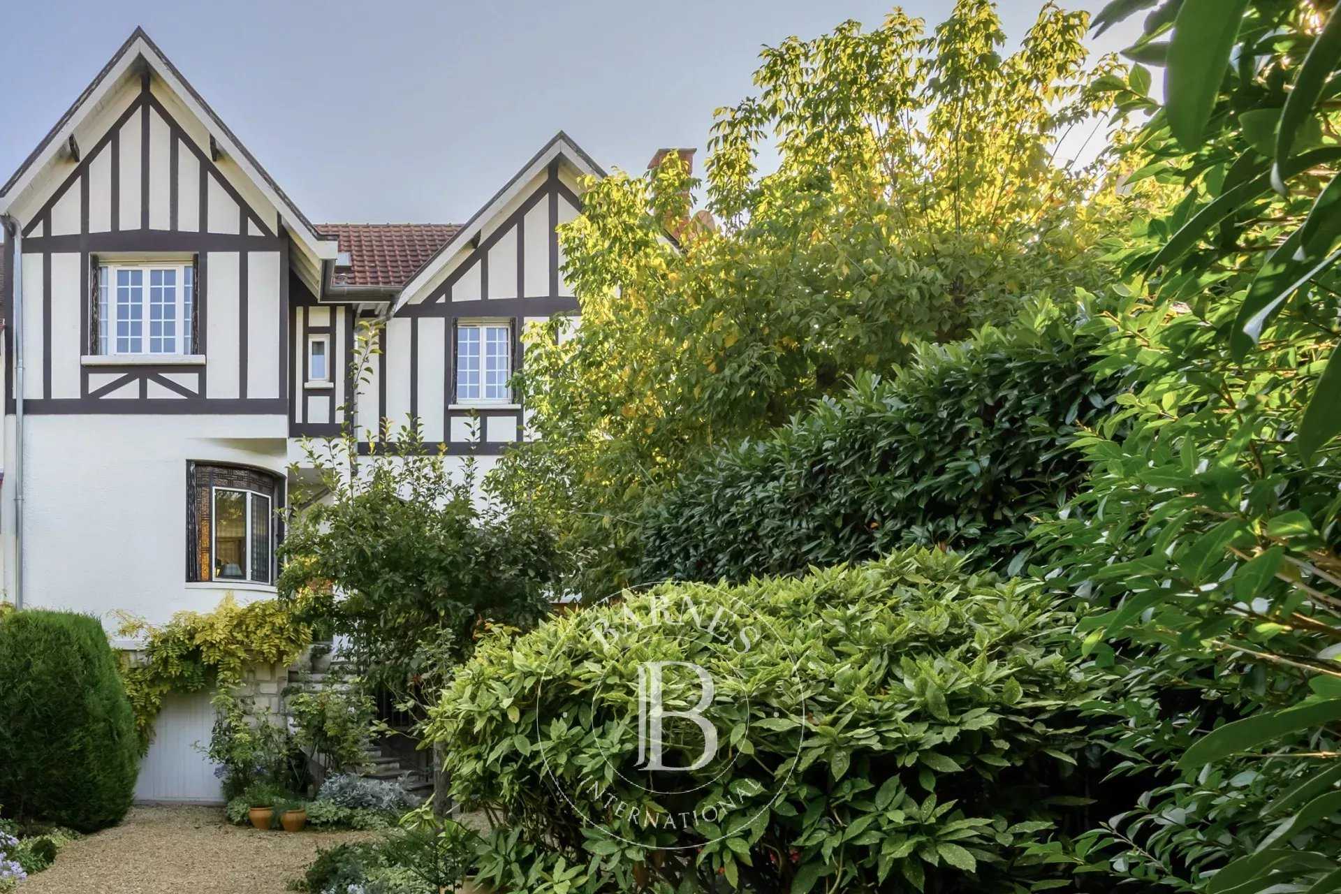 Joinville-le-Pont  - House 4 Bedrooms