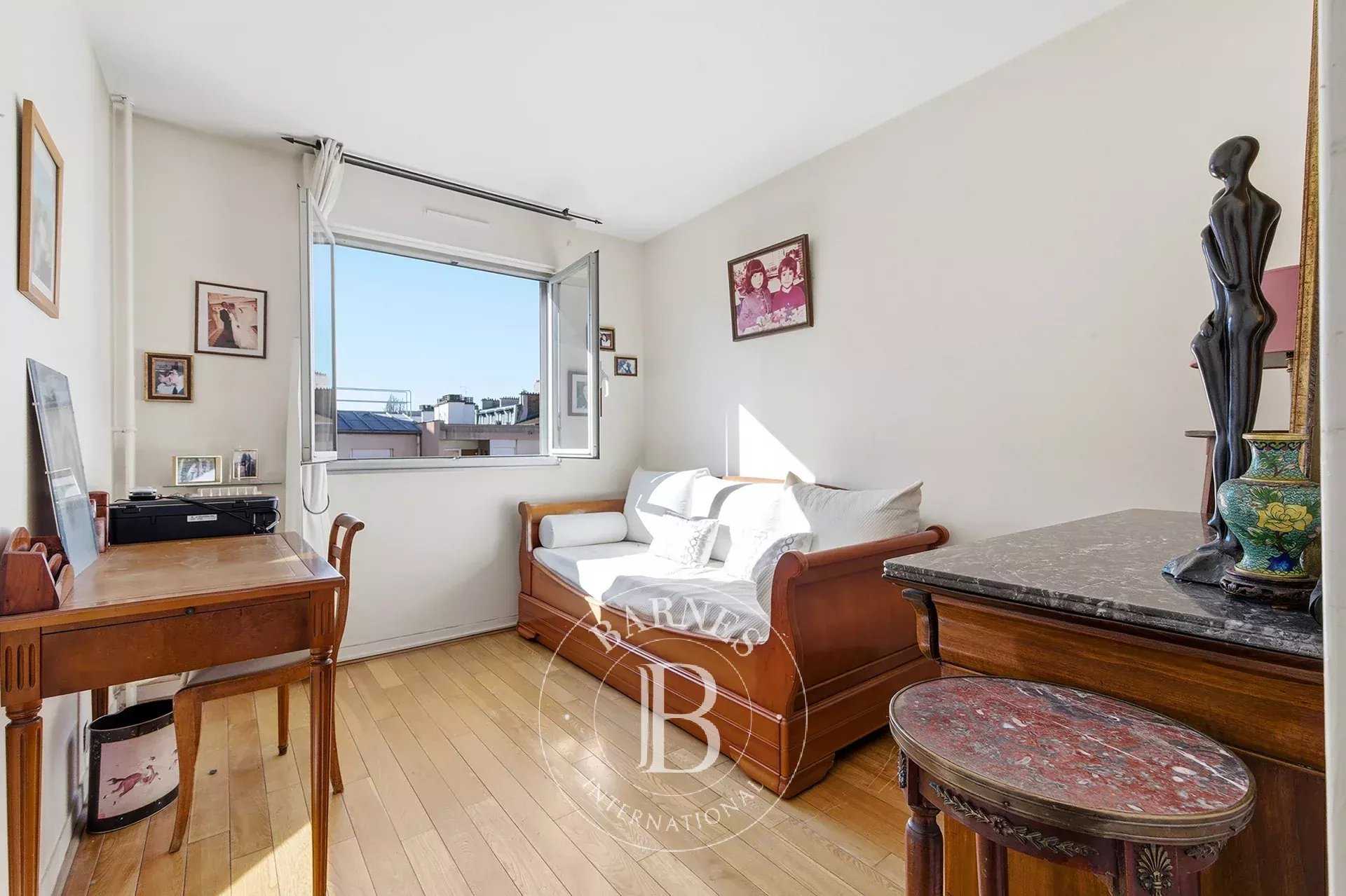 Vincennes  - Appartement 4 Pi&egrave;ces 3 Chambres