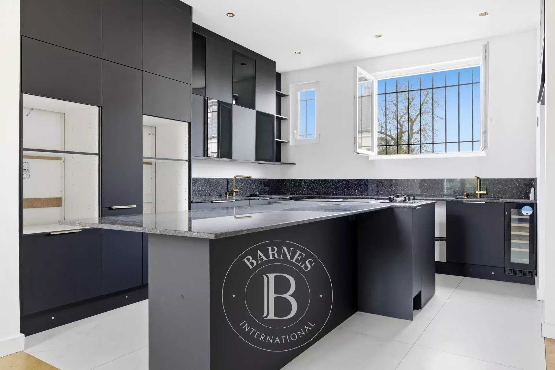 Nogent-sur-Marne  - House 6 Bedrooms