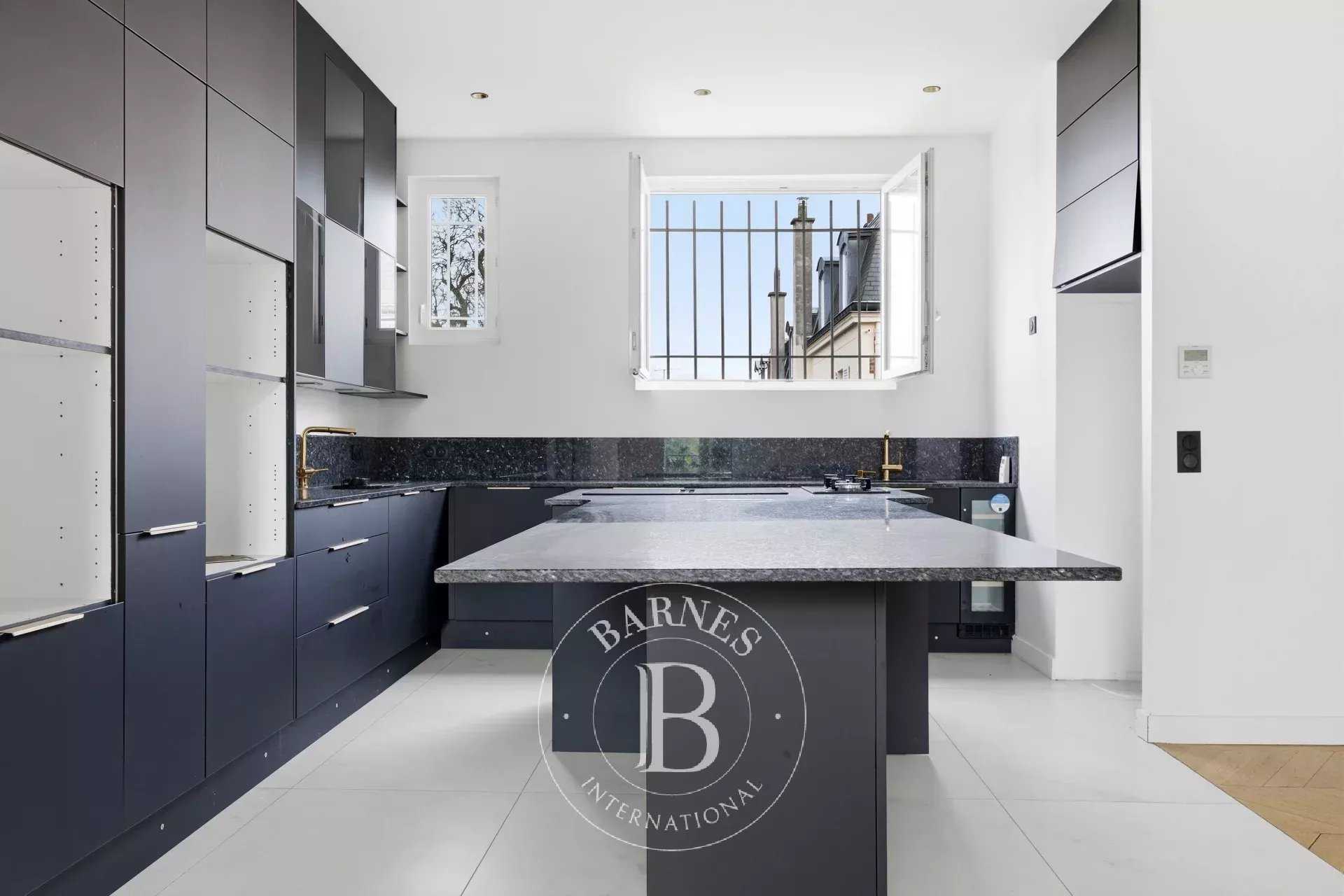 Nogent-sur-Marne  - House 6 Bedrooms