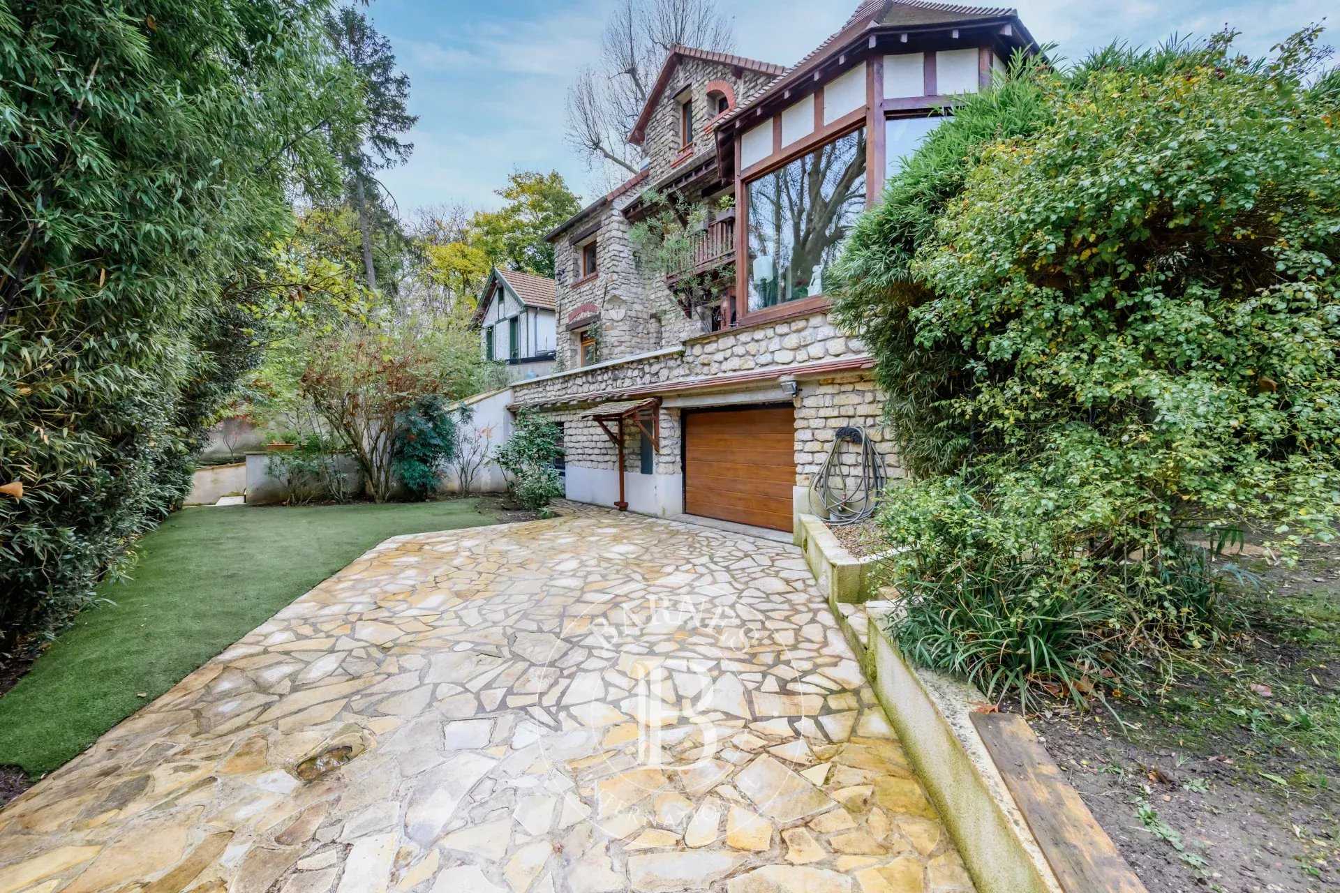 Saint-Maur-des-Fossés  - House 4 Bedrooms