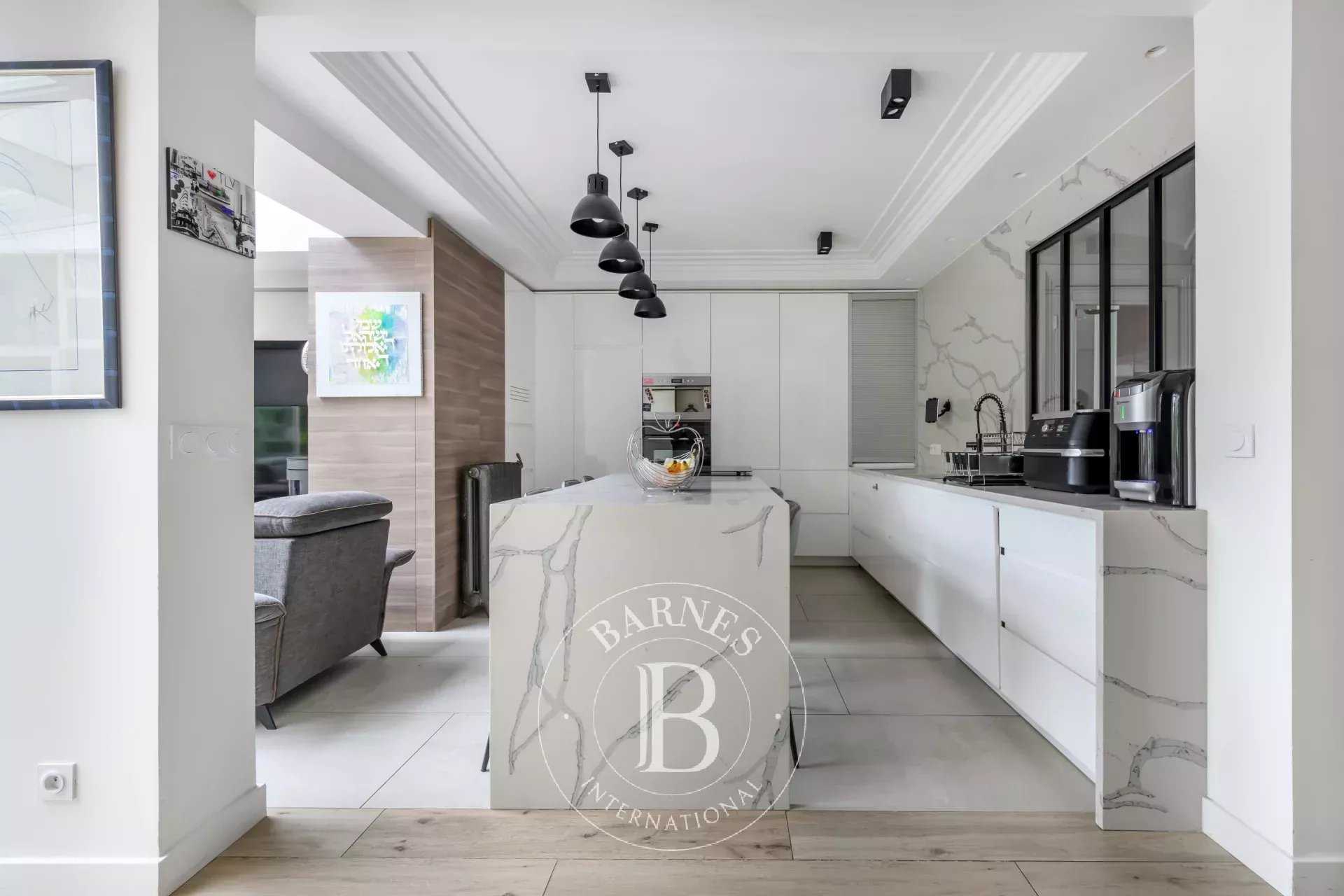Fontenay-sous-Bois  - House 7 Bedrooms