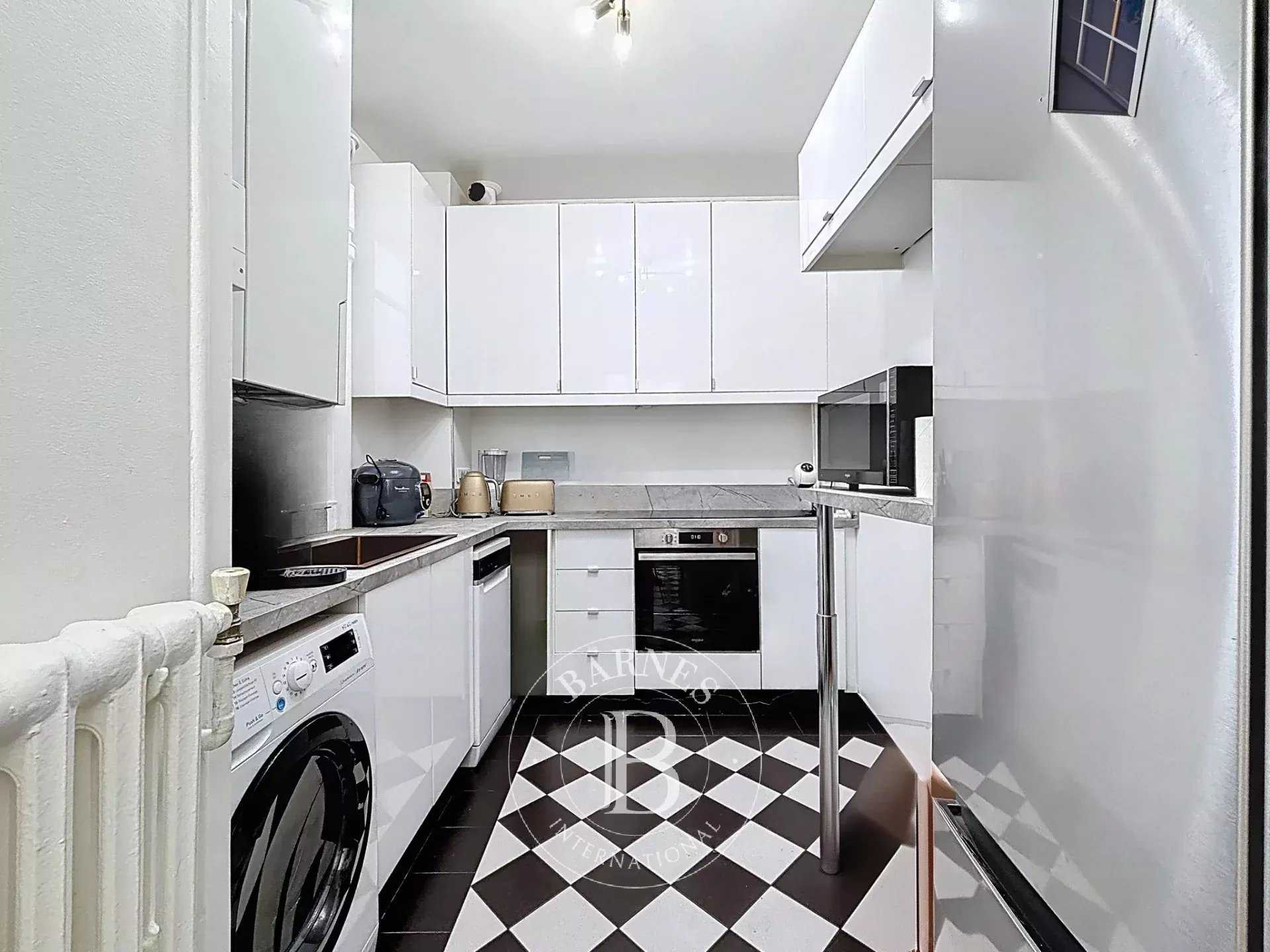 Saint-Mandé  - Piso 4 Cuartos 2 Habitaciones
