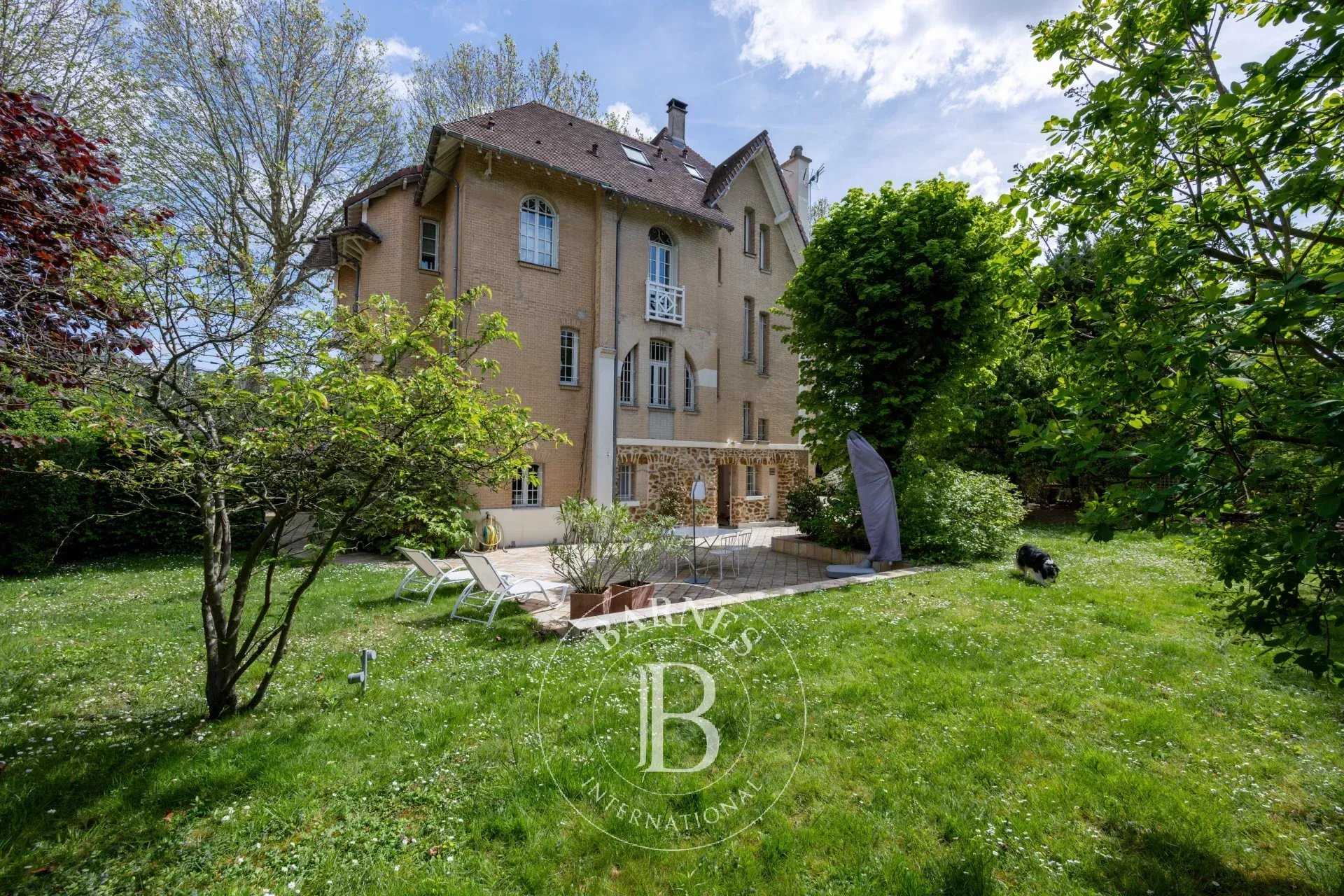 Saint-Maur-des-Fossés  - House 6 Bedrooms