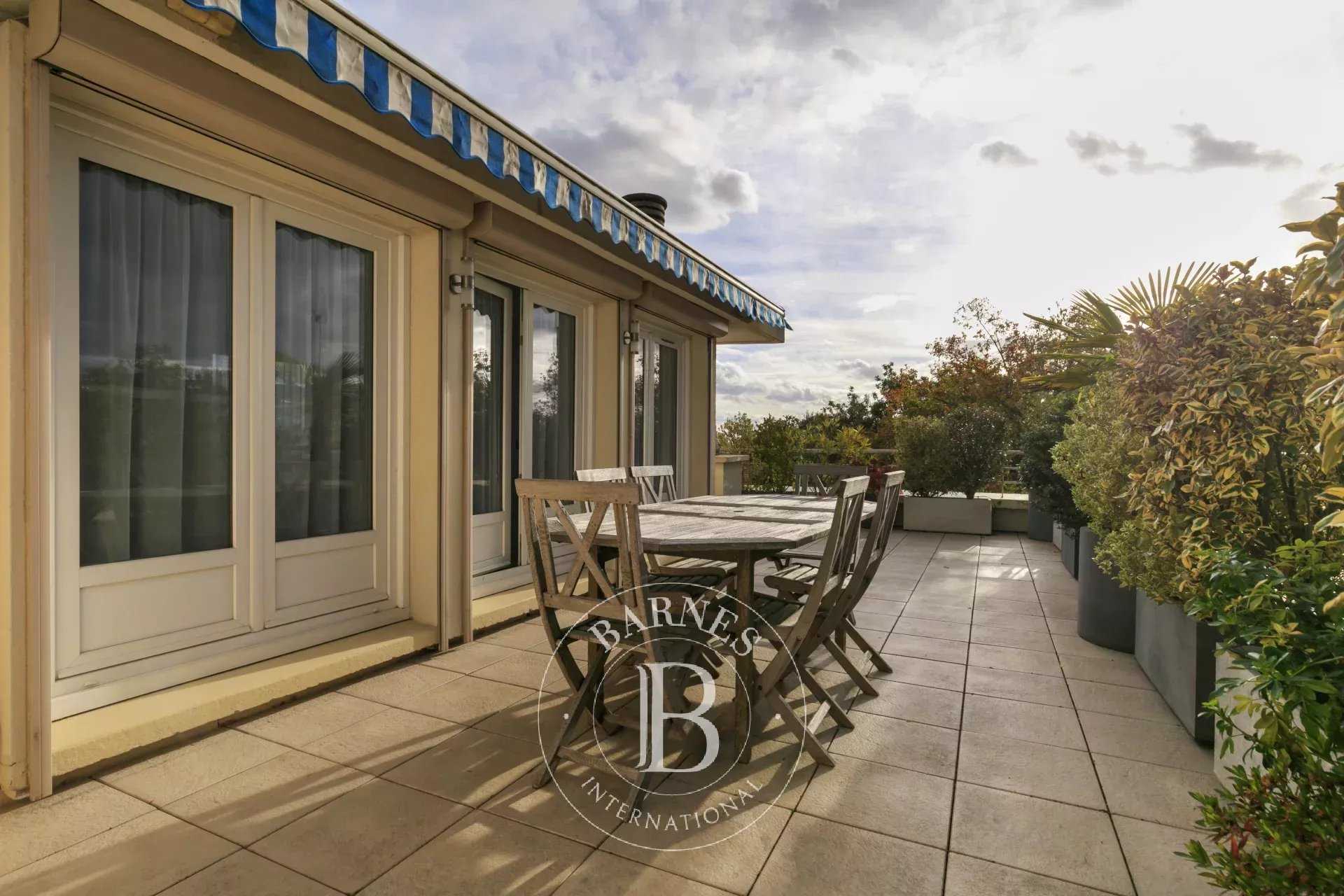 Nogent-sur-Marne  - Apartment 4 Bedrooms