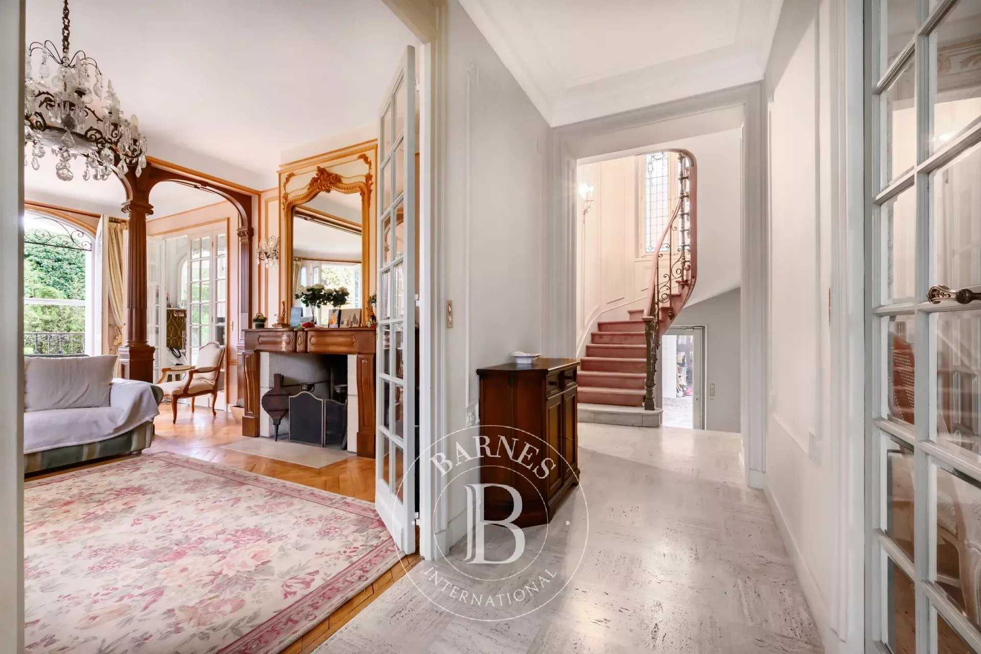 Saint-Maur-des-Fossés  - House 5 Bedrooms