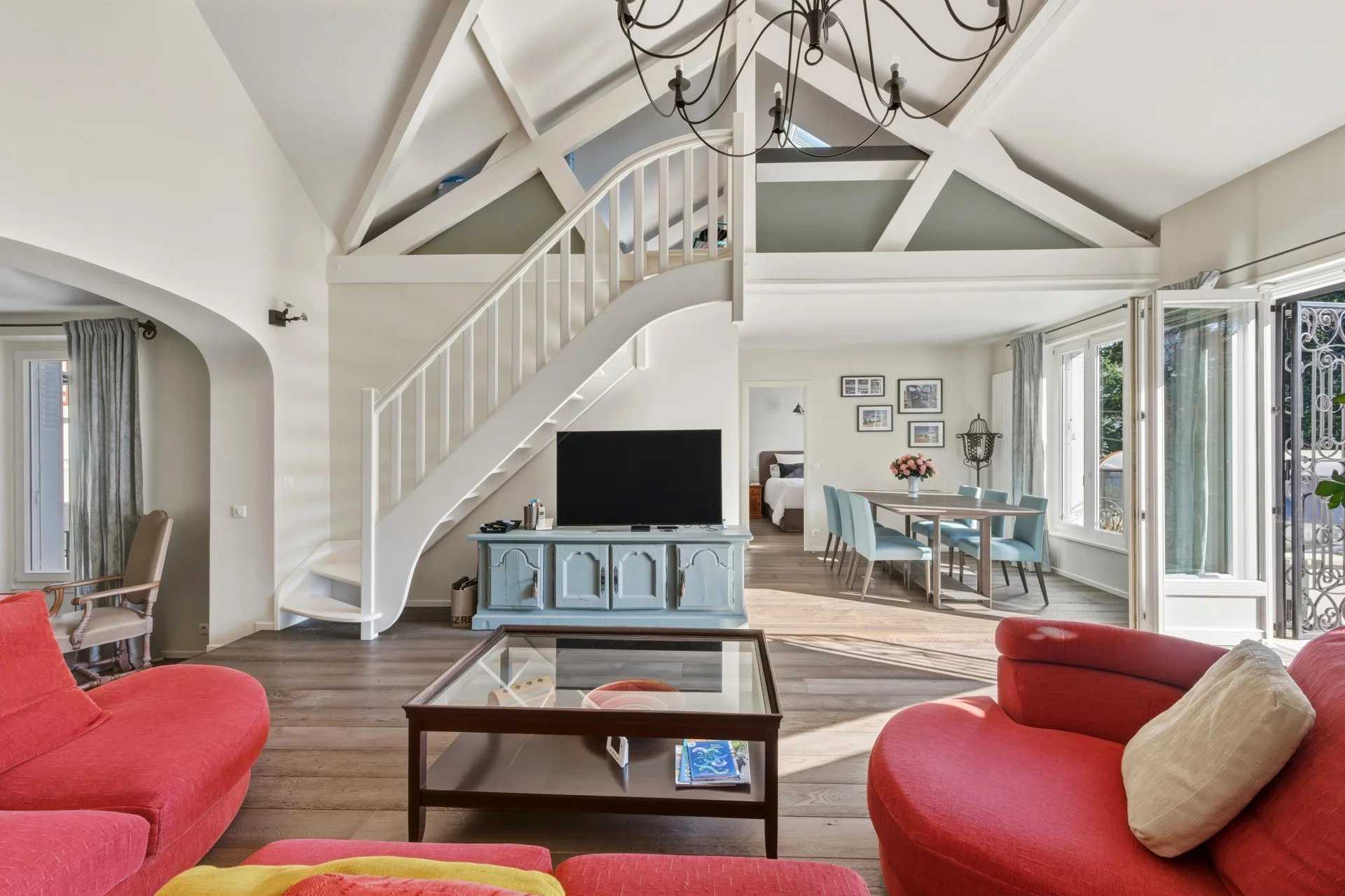 Saint-Maur-des-Fossés  - Maison 6 Pi&egrave;ces 5 Chambres