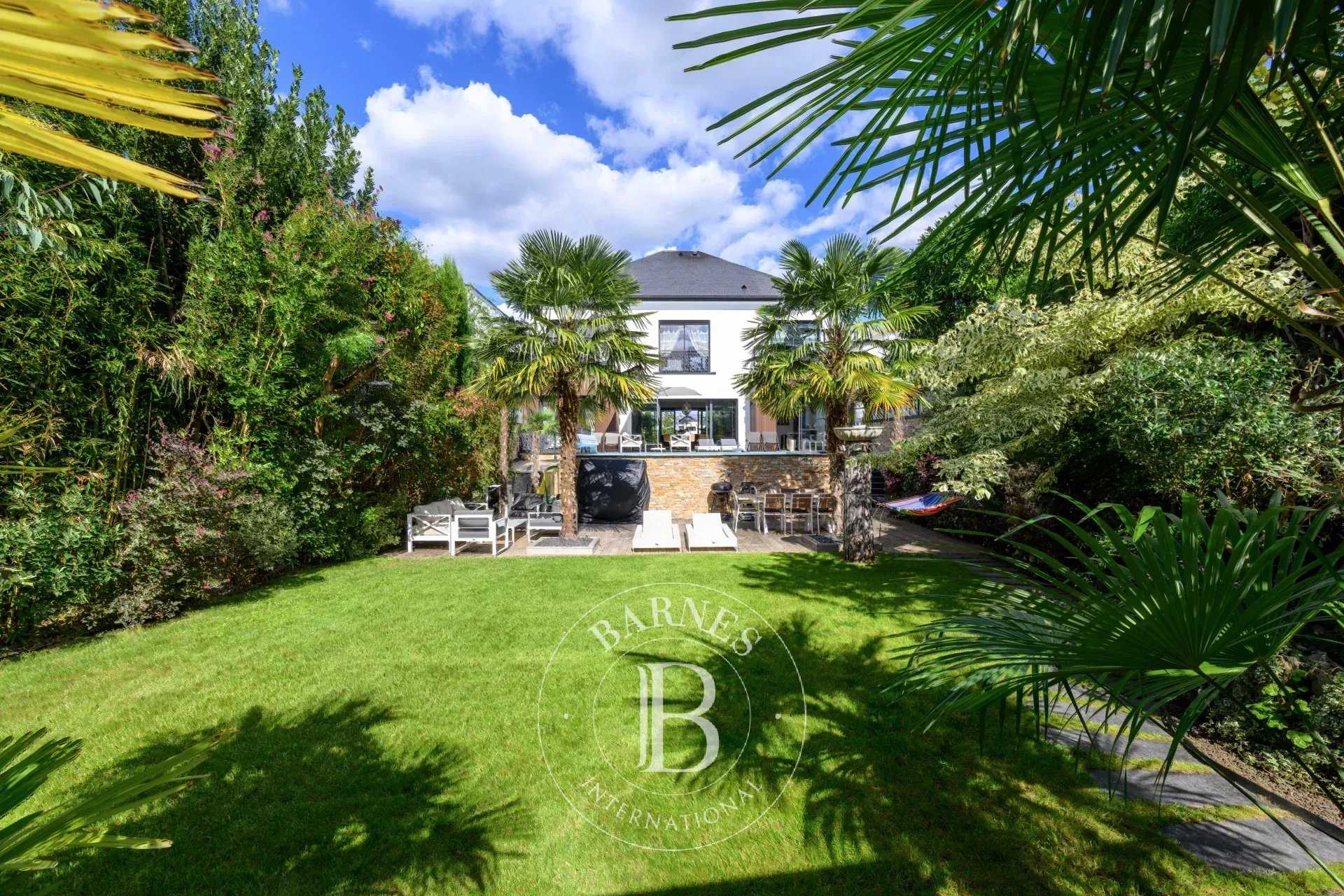 Le Perreux-sur-Marne  - House 4 Bedrooms