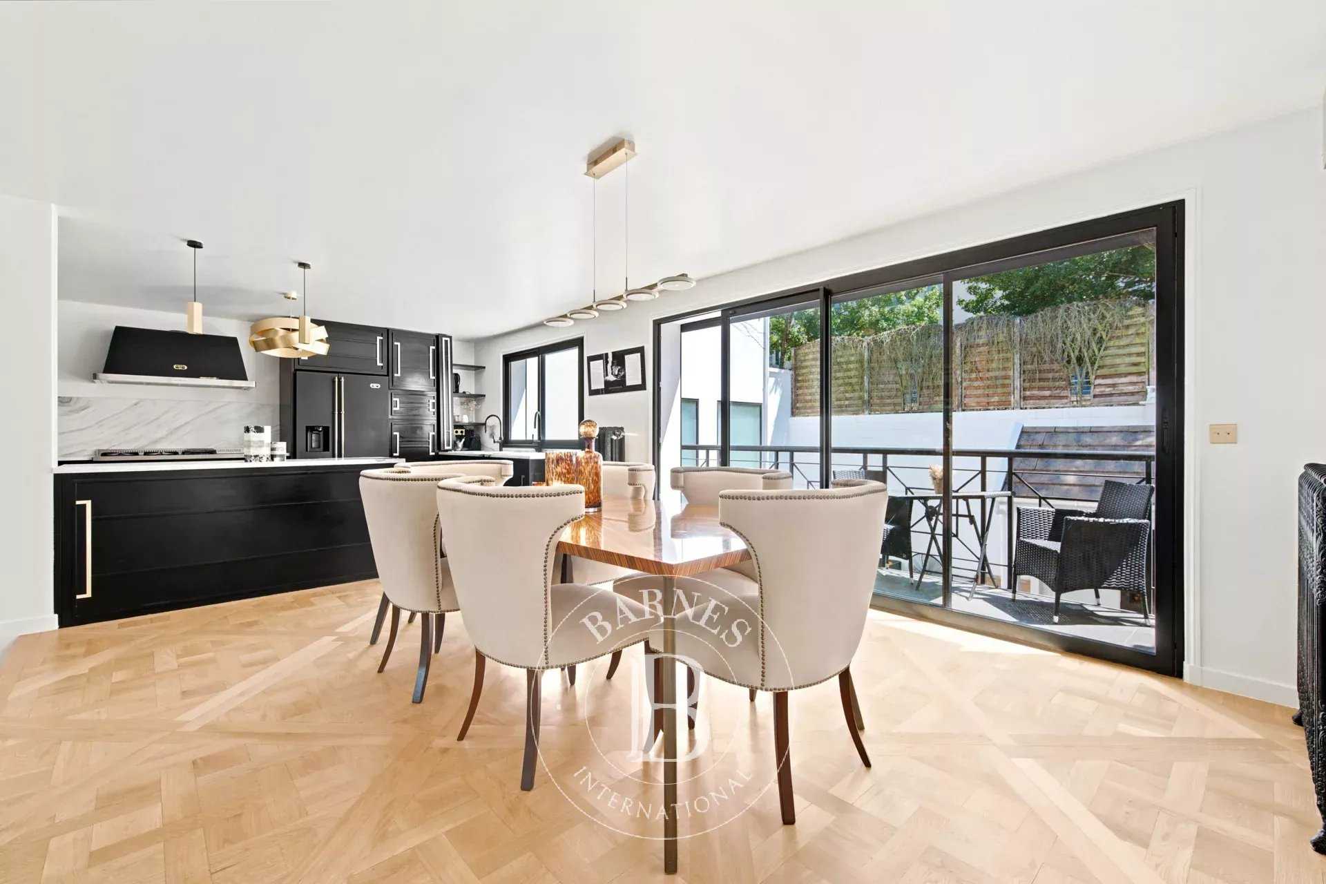 Bry-sur-Marne  - Maison 8 Pi&egrave;ces 4 Chambres
