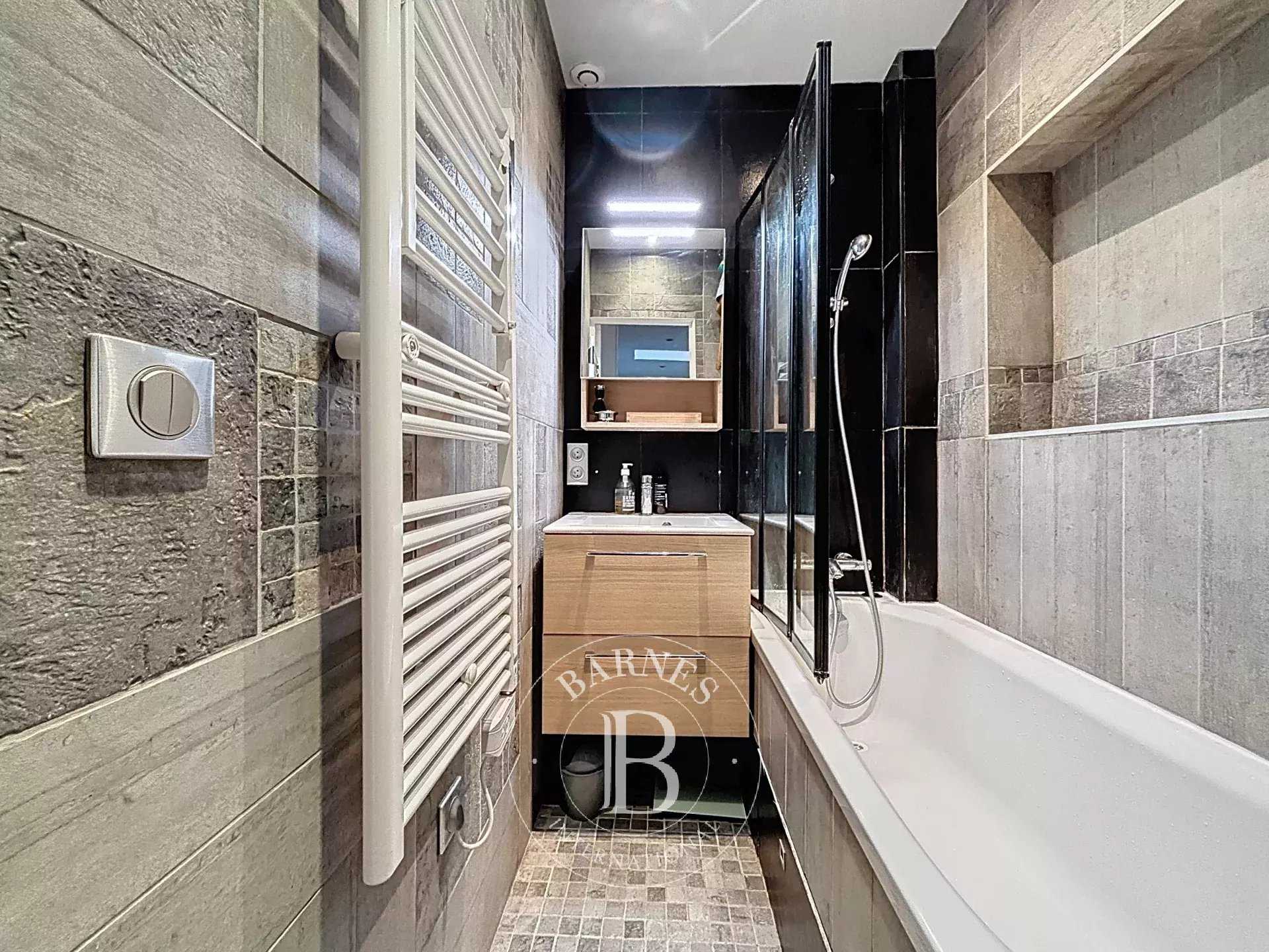 Saint-Maur-des-Fossés  - Apartment 2 Bedrooms