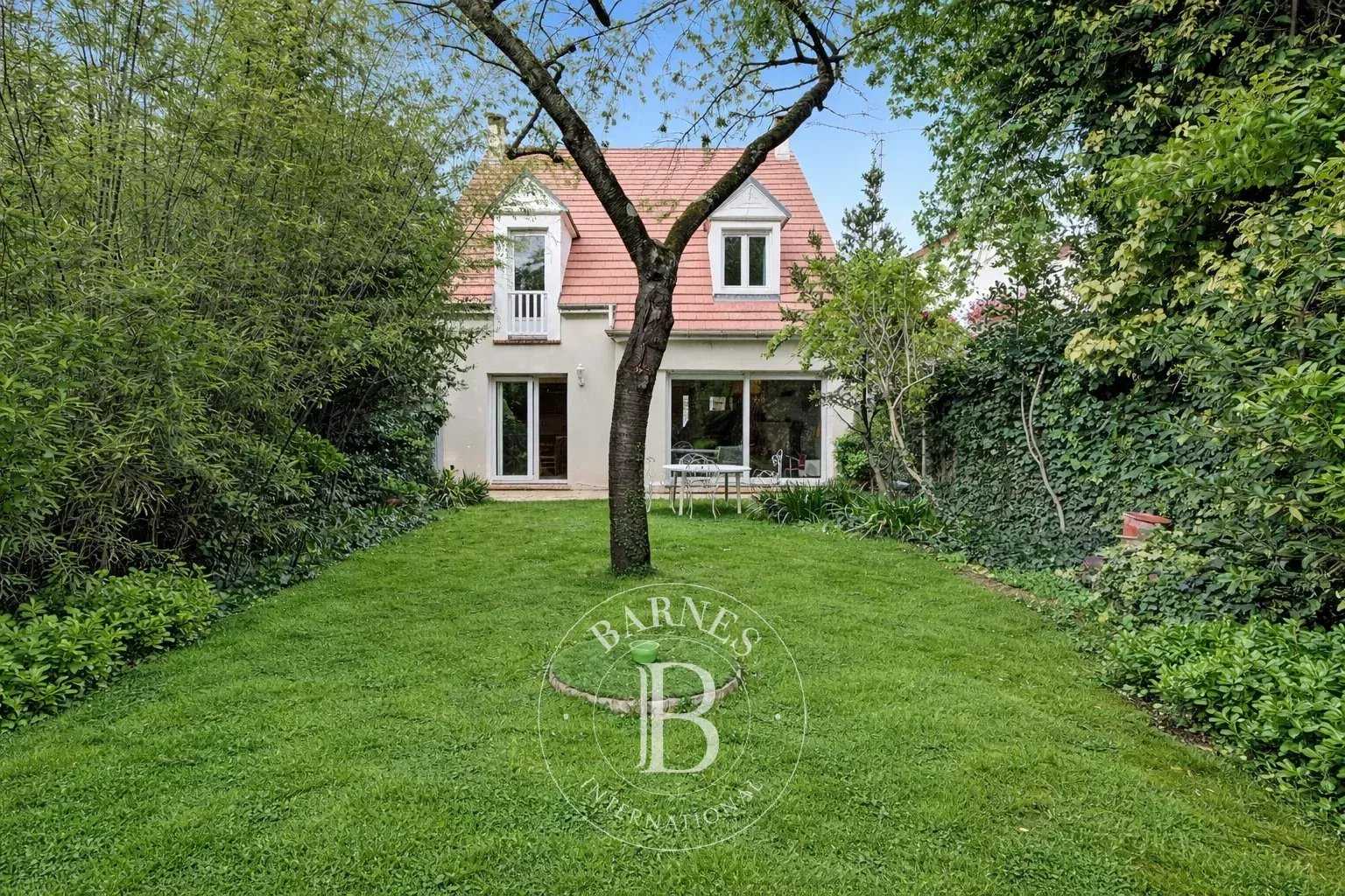 Saint-Maur-des-Fossés  - House 4 Bedrooms