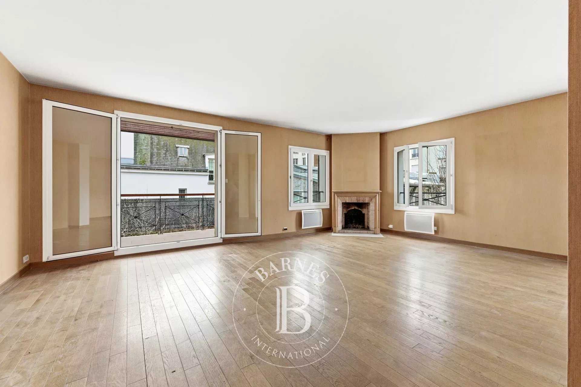 Appartement Saint-Mandé  -  ref 86674409 (picture 2)