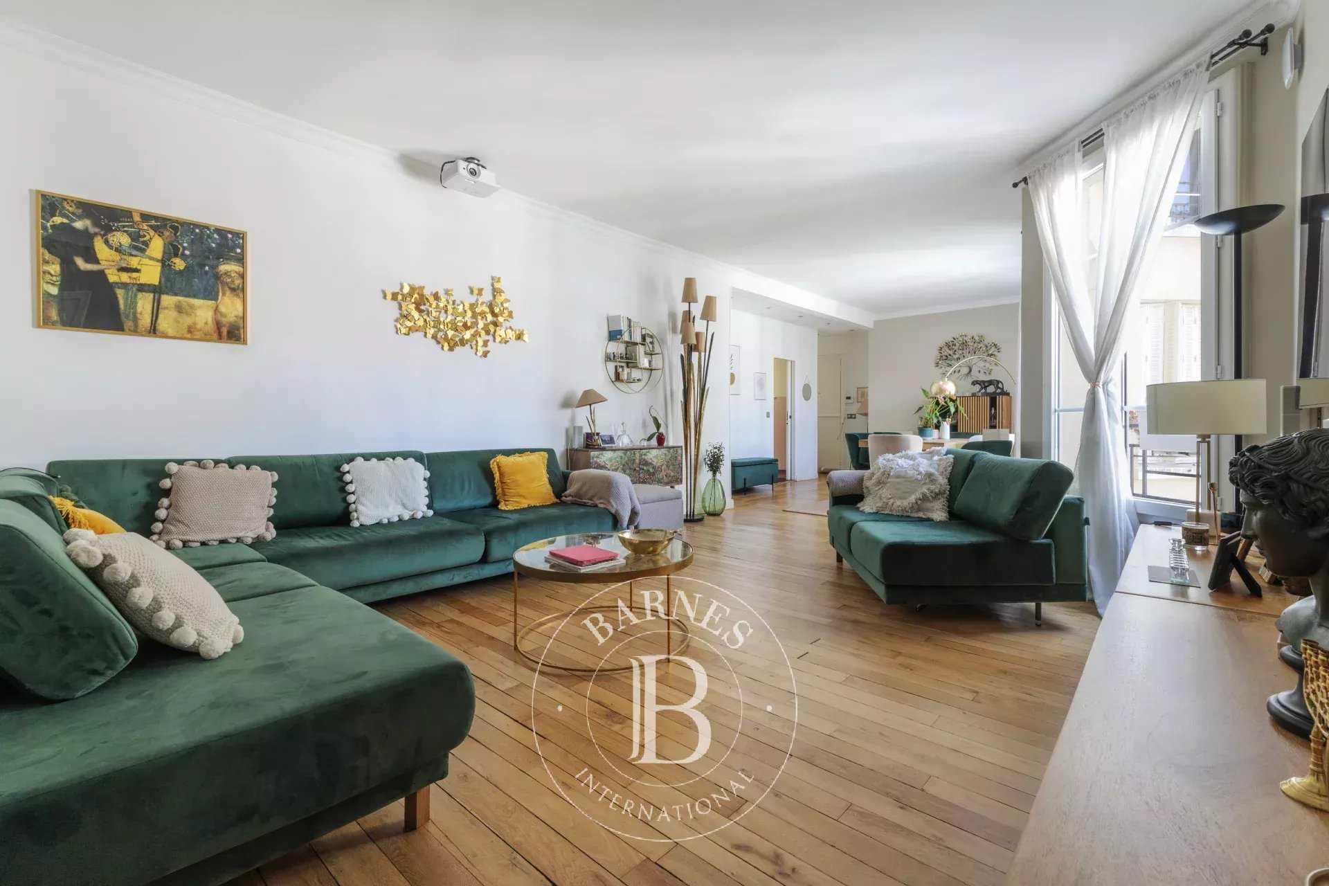 Appartement Saint-Mandé  -  ref 87145472 (picture 1)