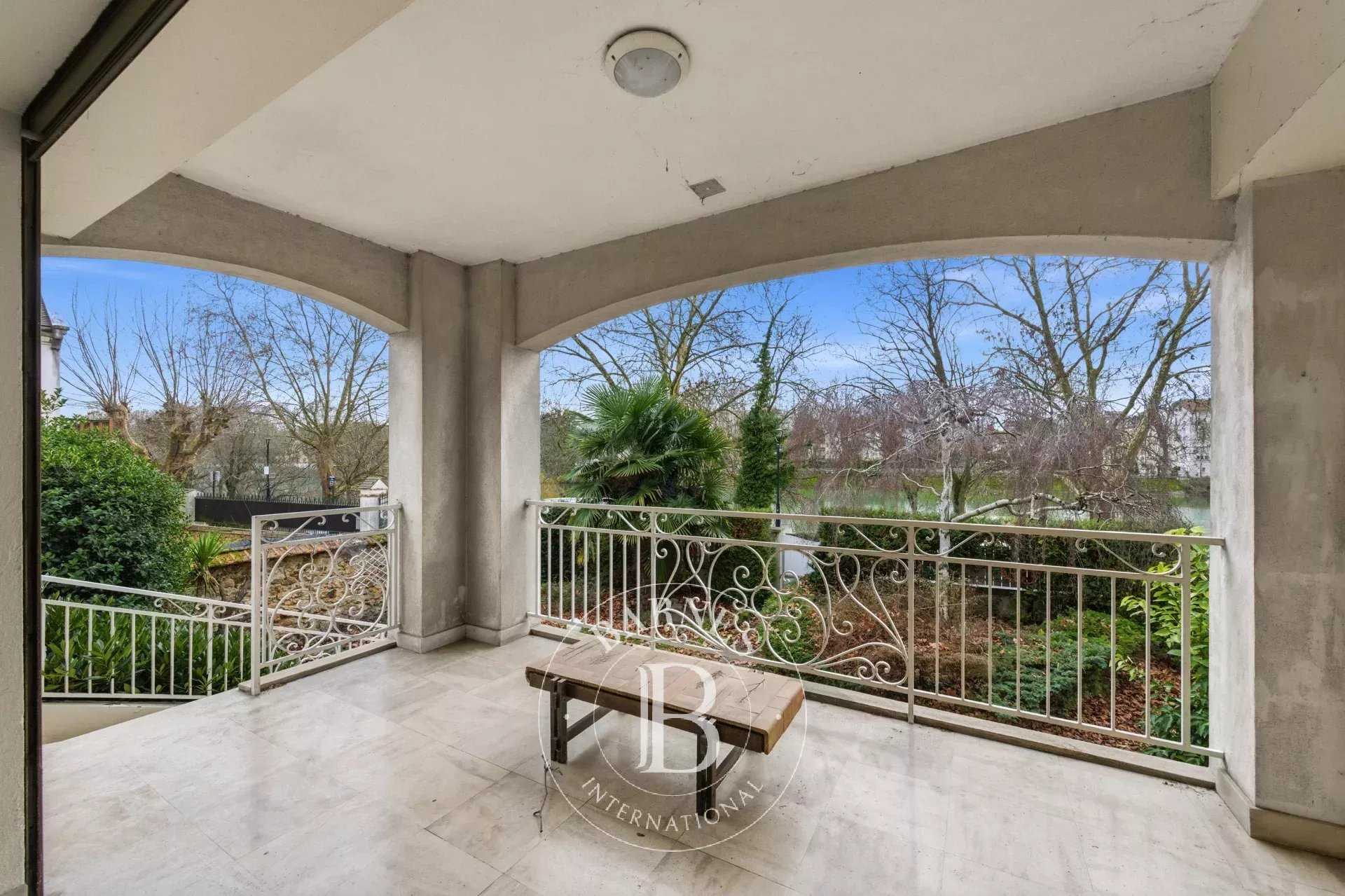 Joinville-le-Pont  - House 3 Bedrooms