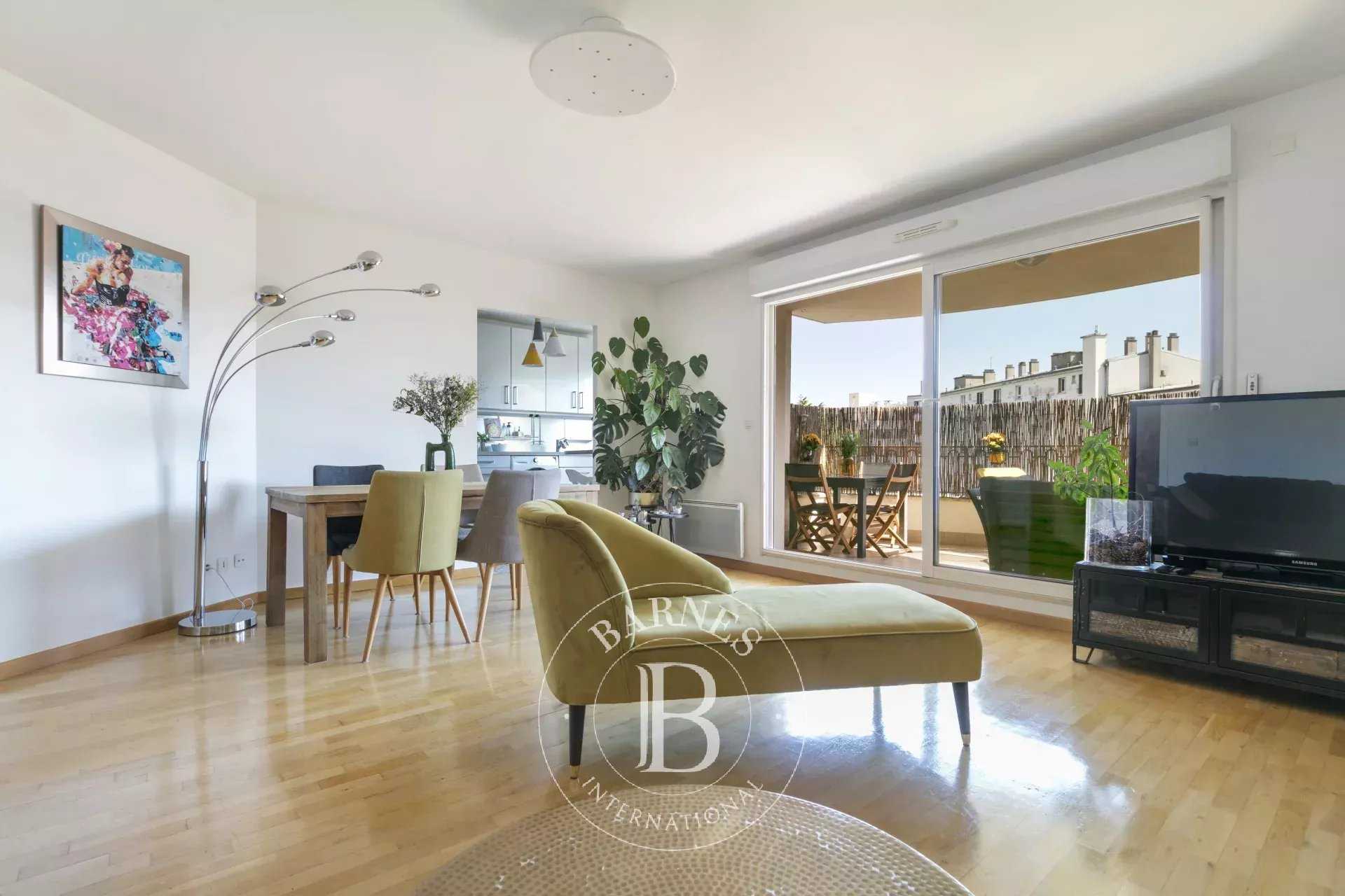 Appartement Vincennes  -  ref 85897169 (picture 2)