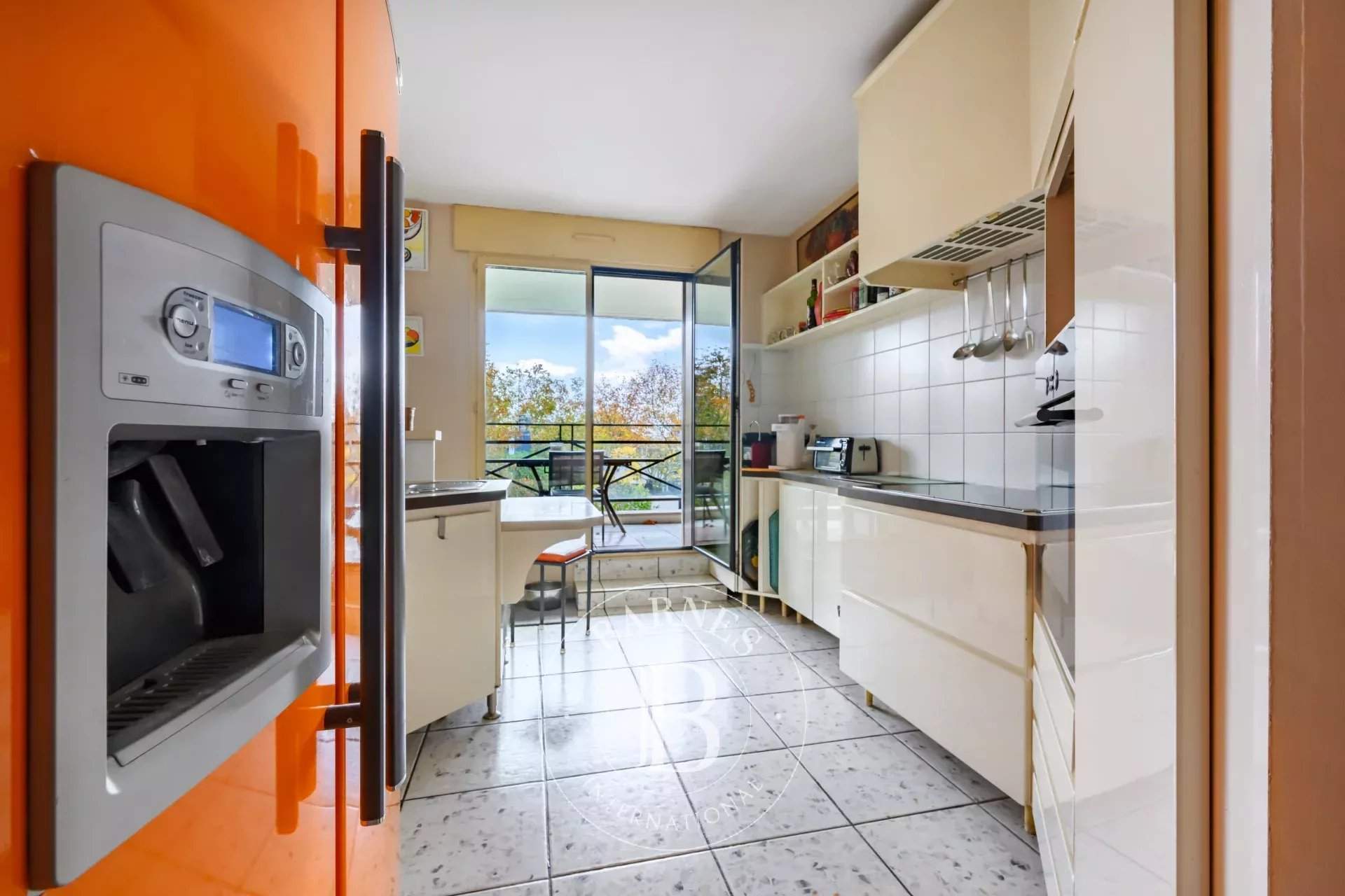 Nogent-sur-Marne  - Appartement 5 Pièces 3 Chambres - picture 7