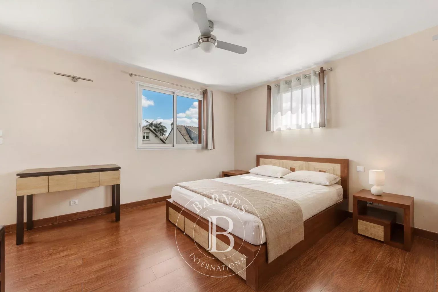 Joinville-le-Pont  - Maison 8 Pi&egrave;ces 5 Chambres - picture 9